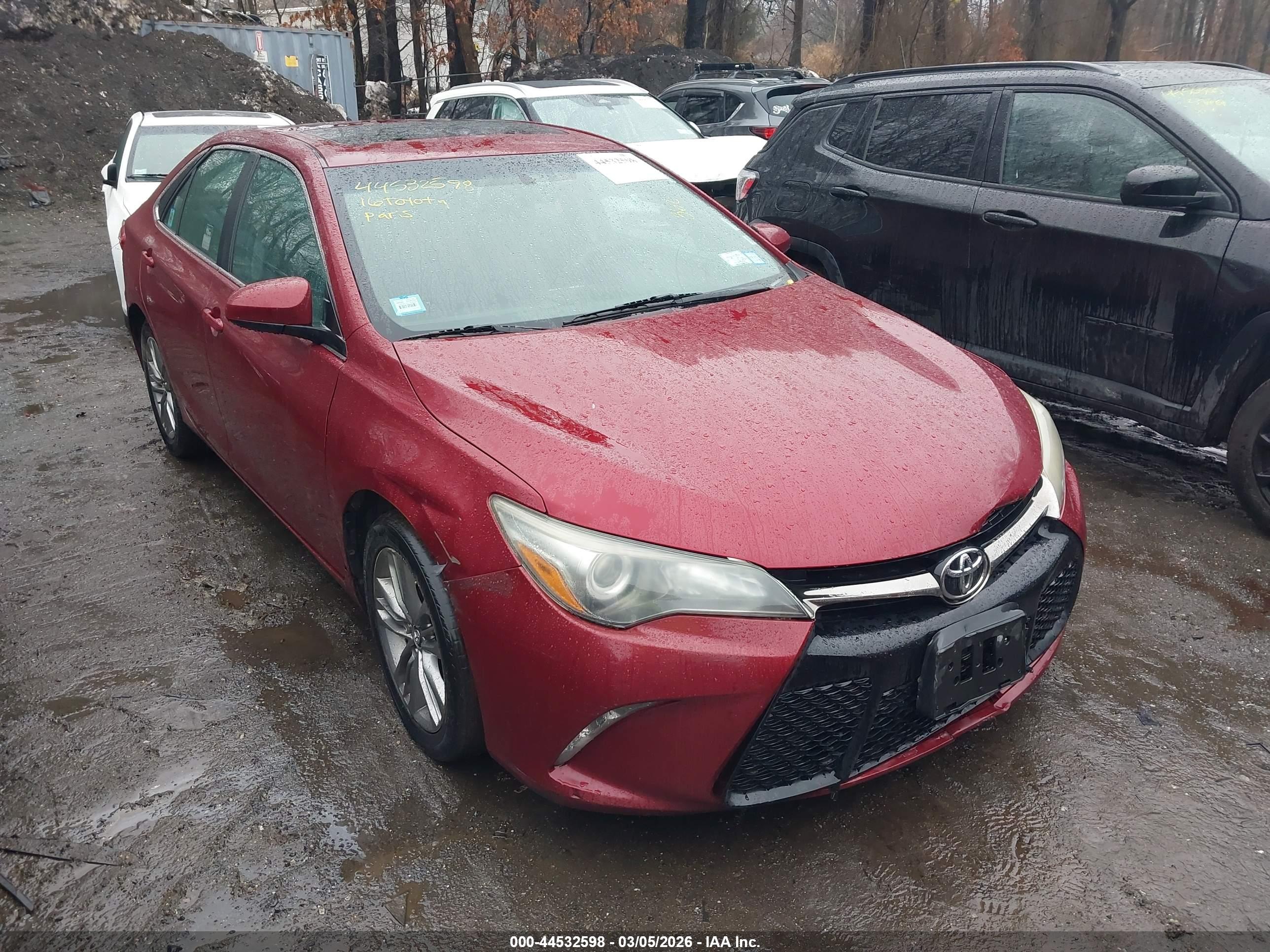 TOYOTA CAMRY image 6