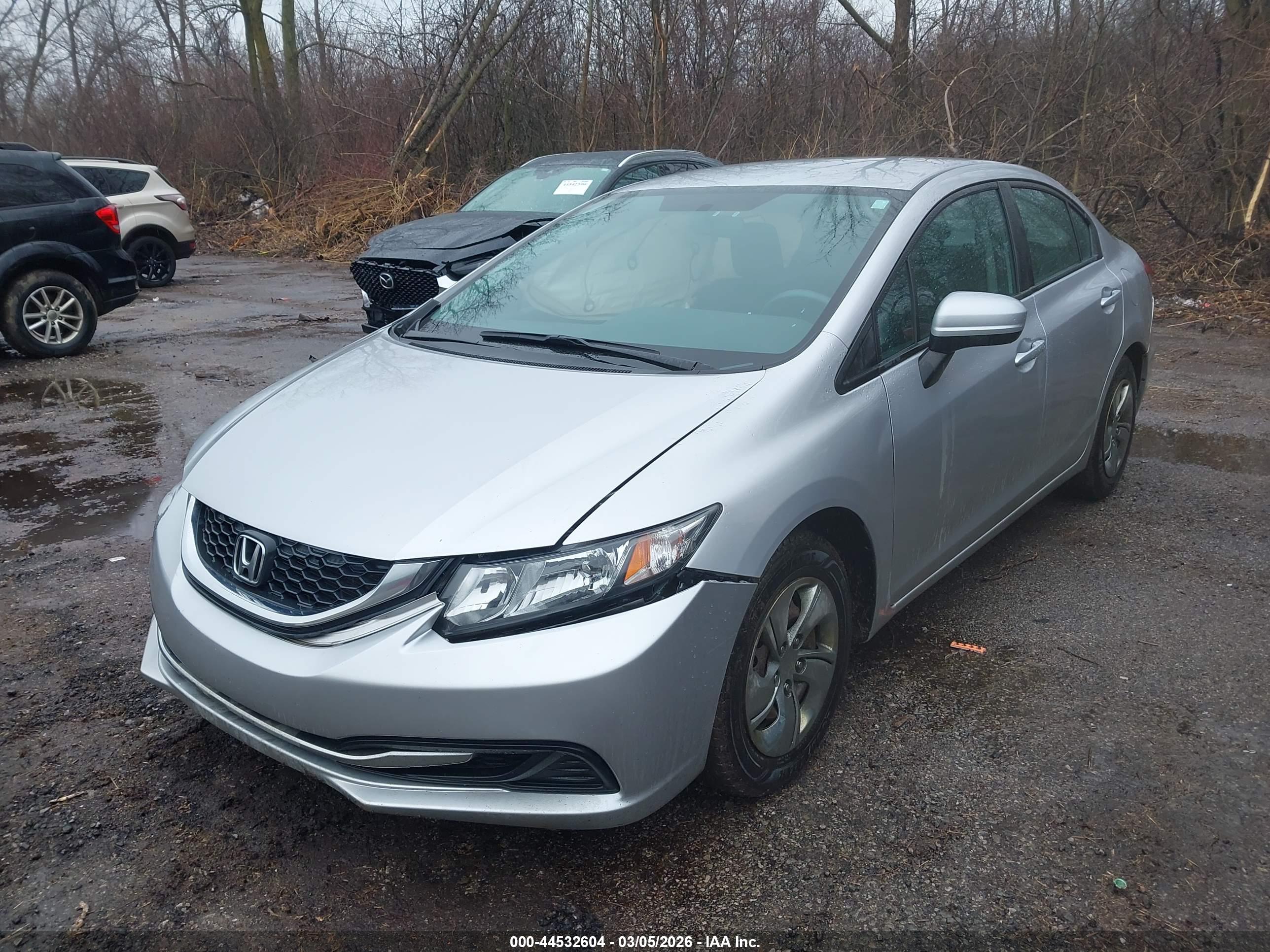 HONDA CIVIC image 2