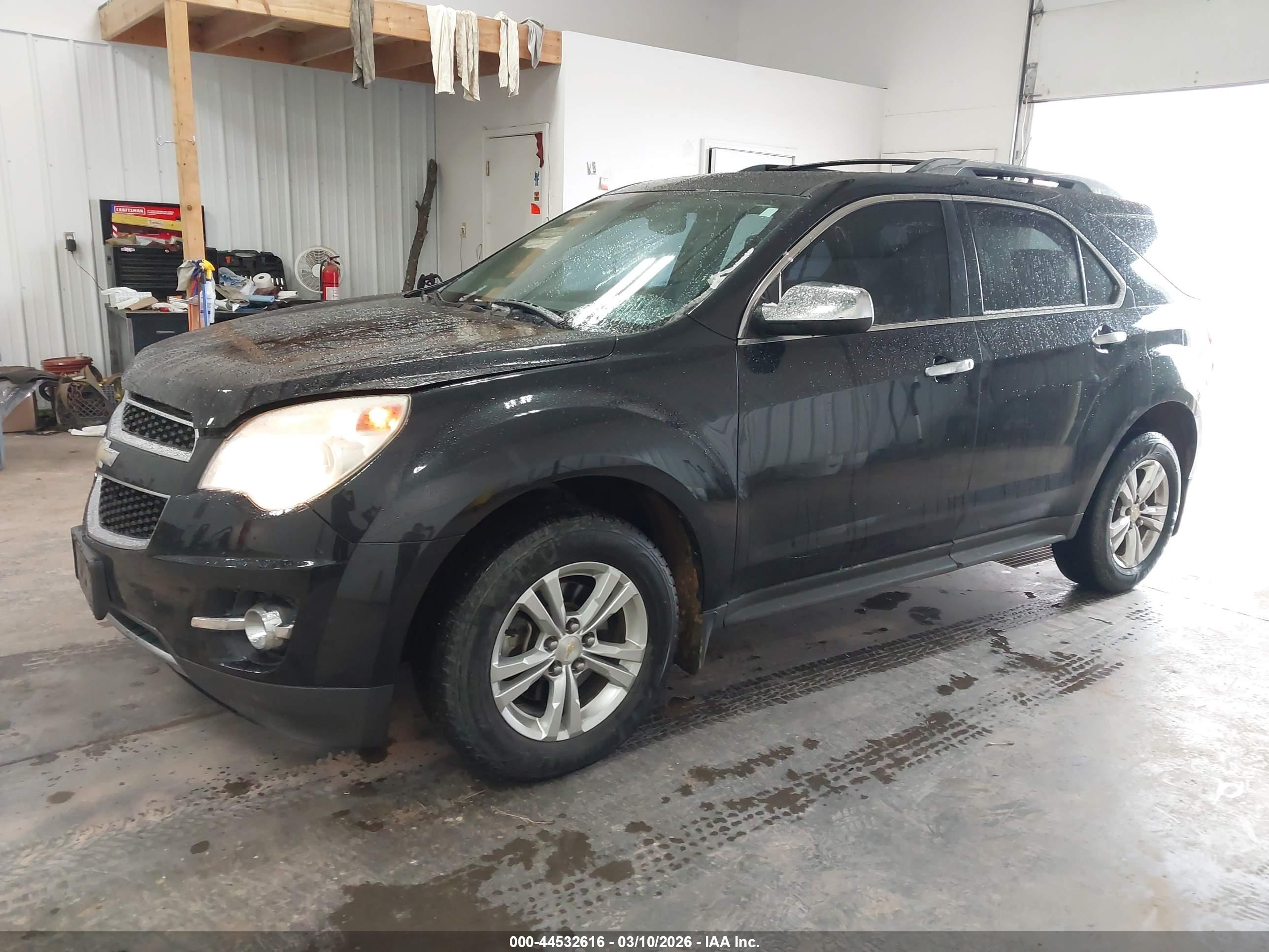 CHEVROLET EQUINOX image 2