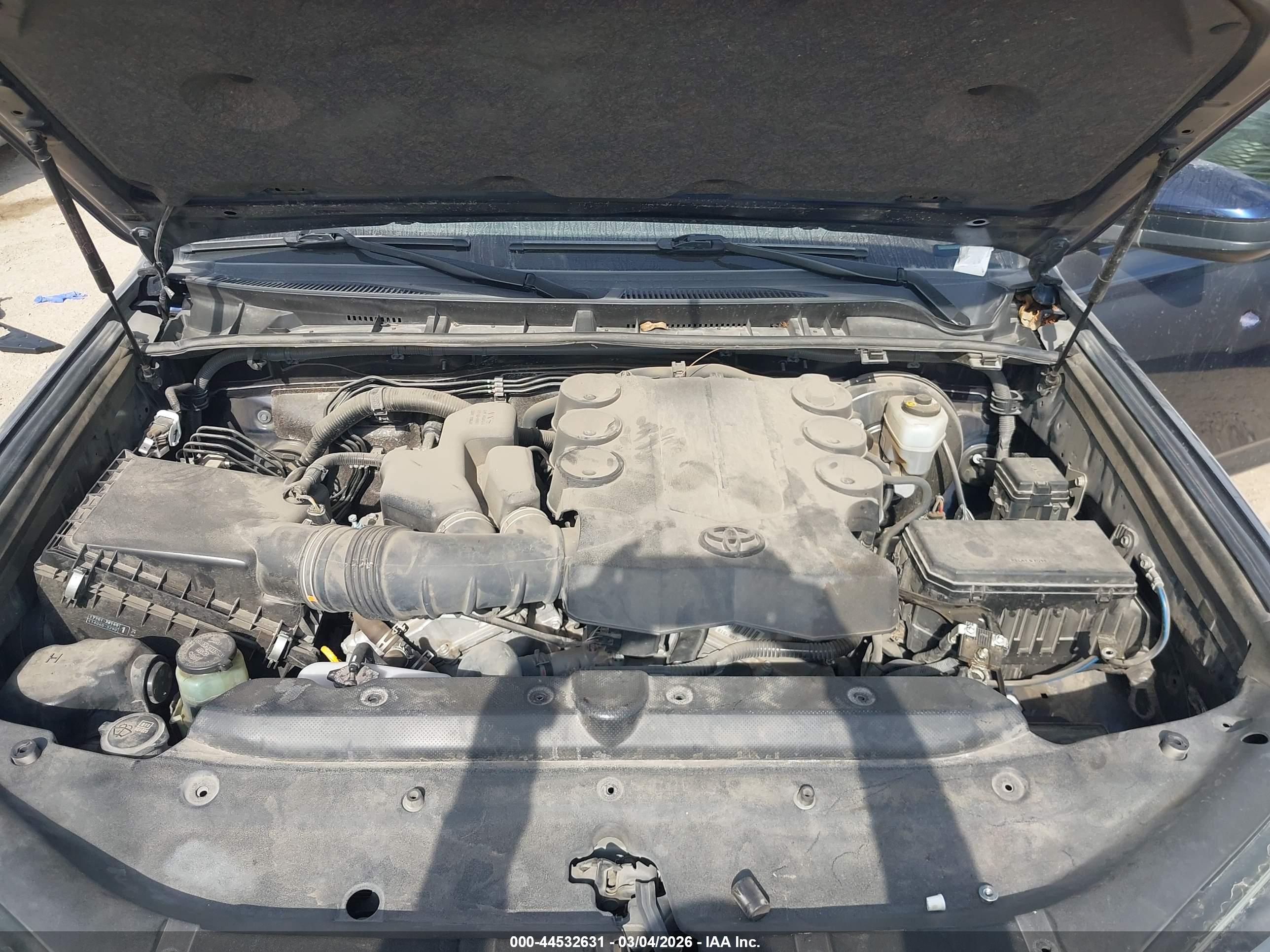 TOYOTA 4RUNNER image 10