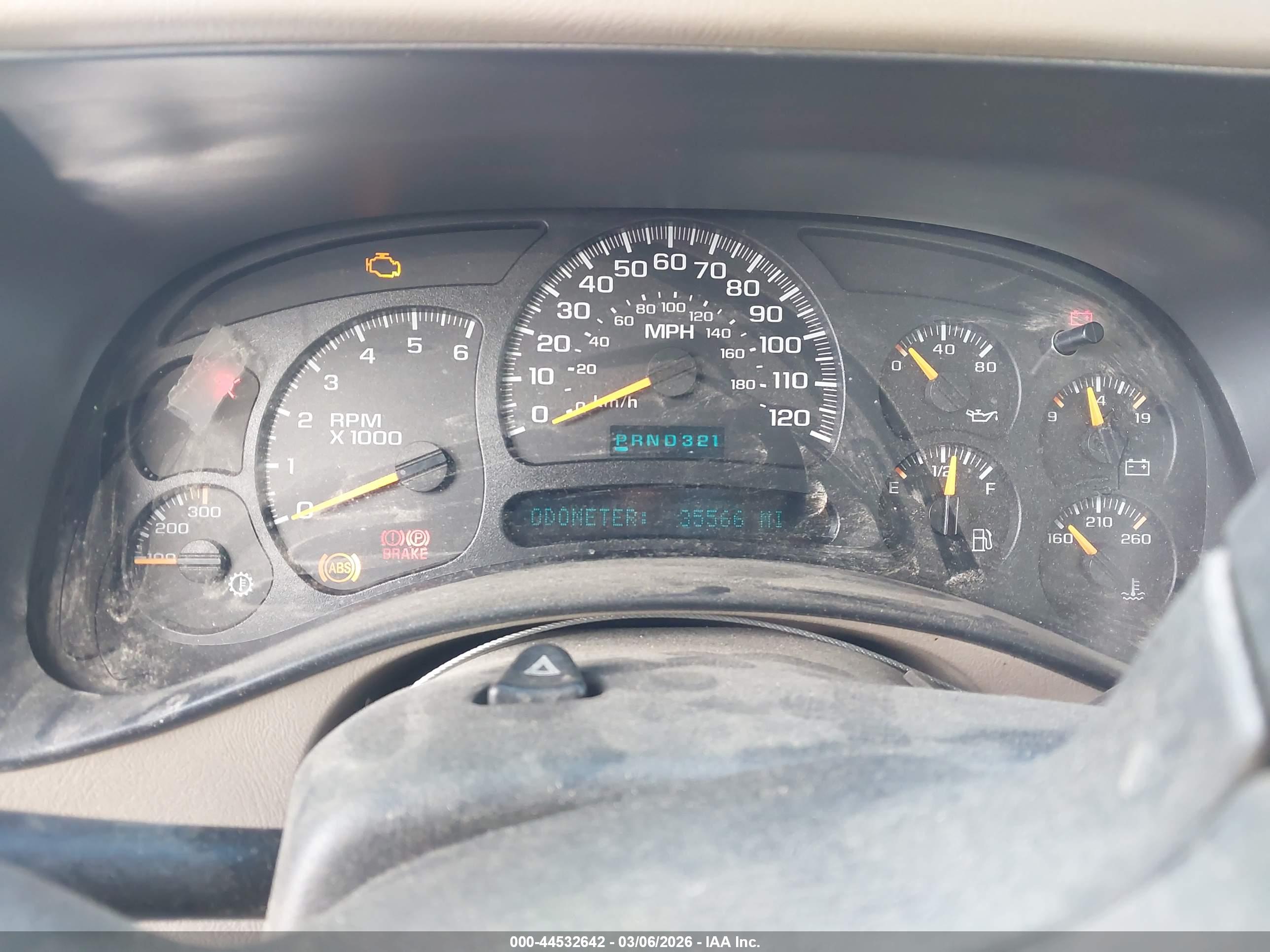 CHEVROLET SILVERADO image 7