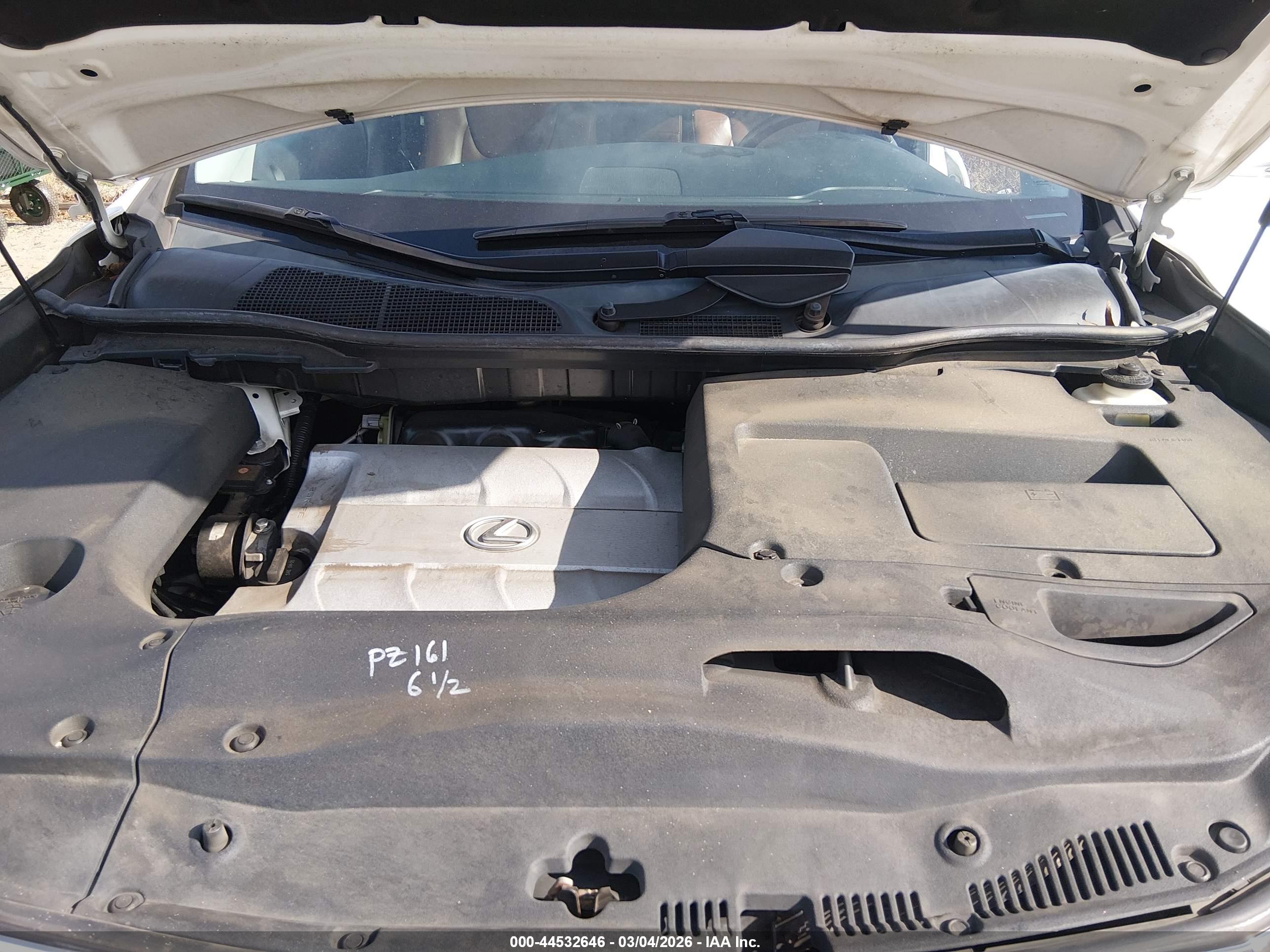 LEXUS RX image 10