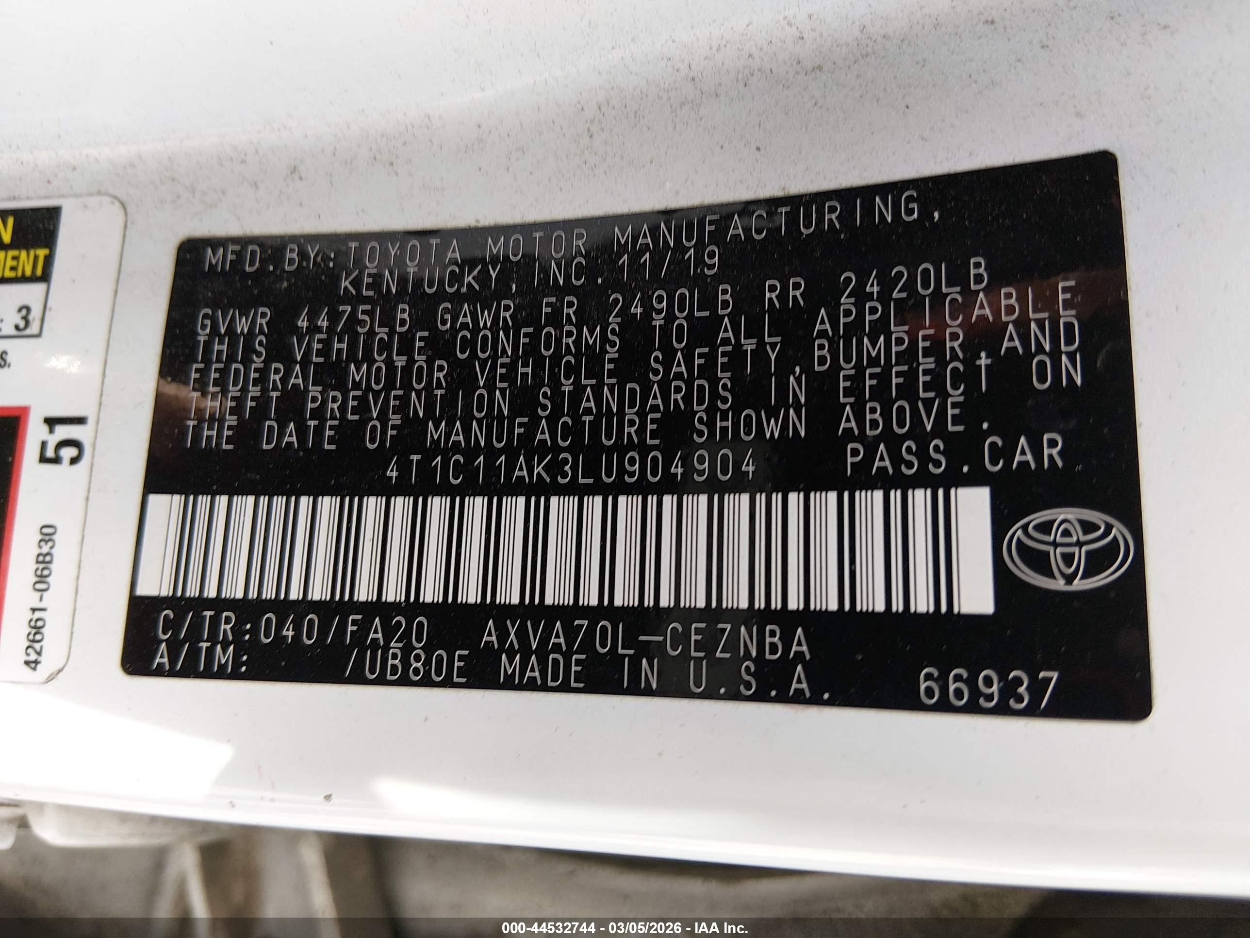 TOYOTA CAMRY image 9