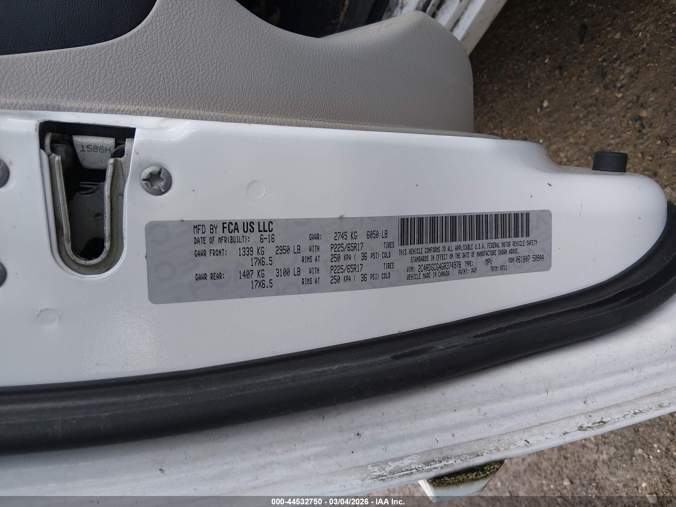 DODGE GRAND image 9