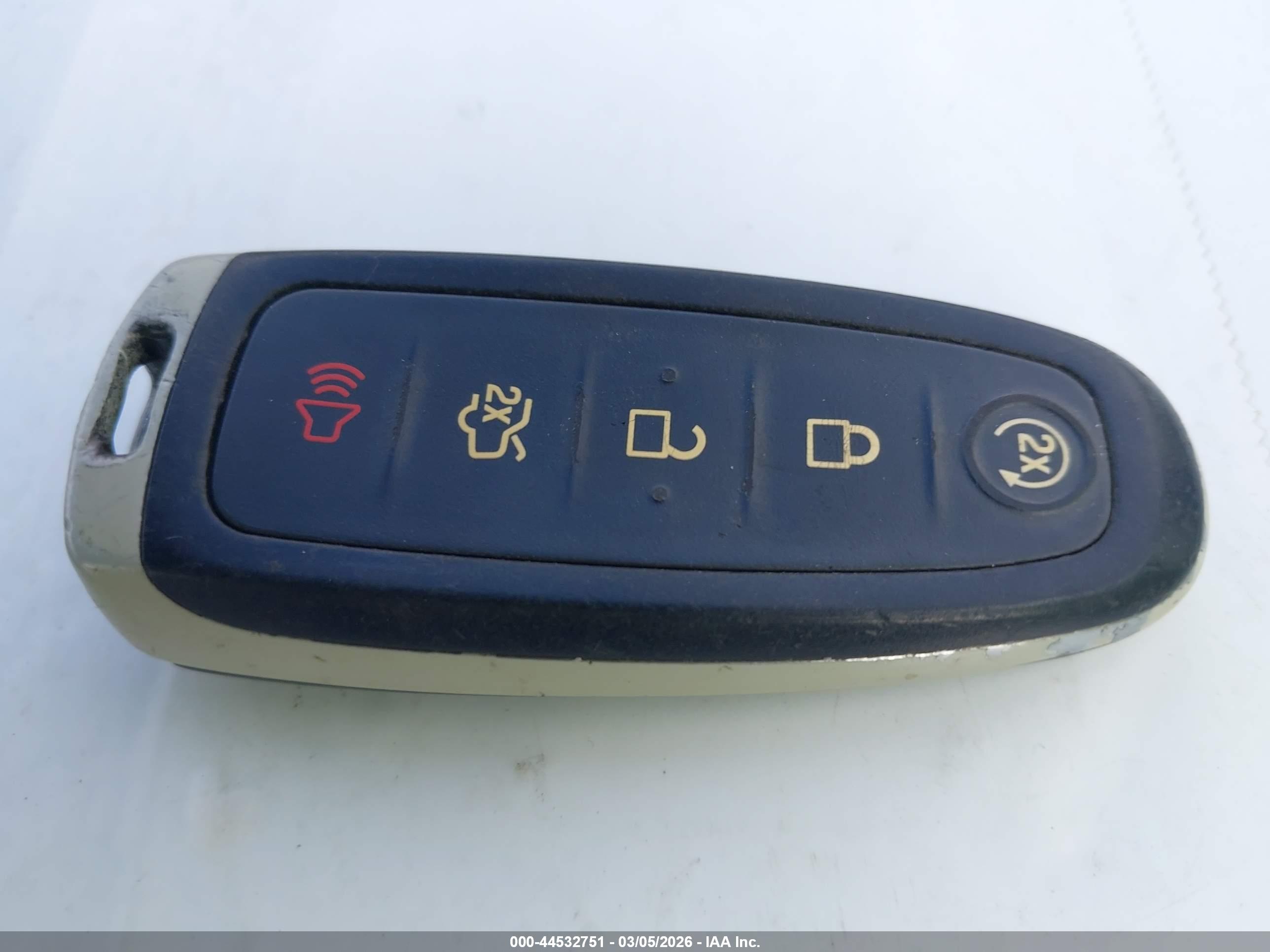 FORD ESCAPE image 11