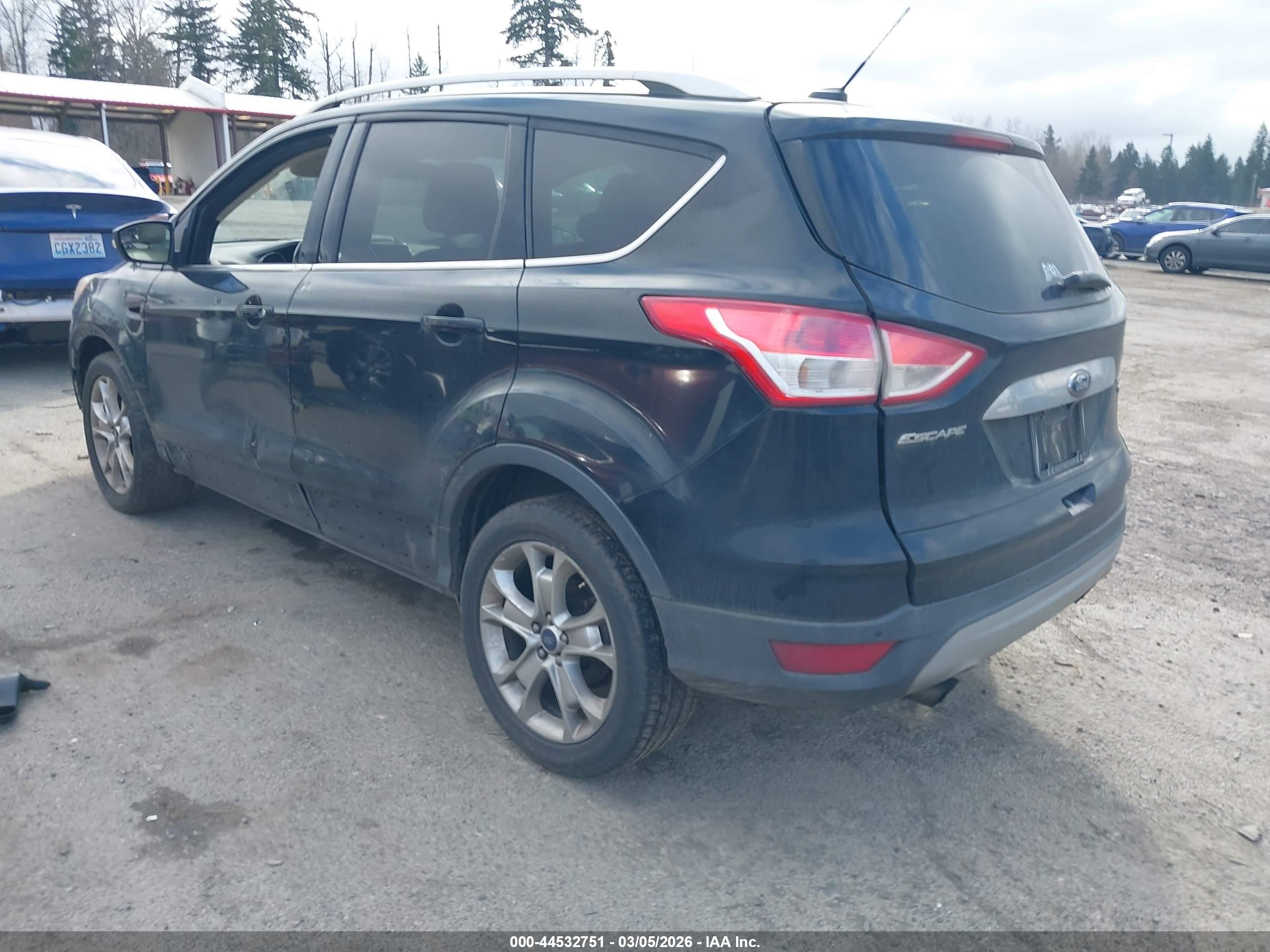 FORD ESCAPE image 3