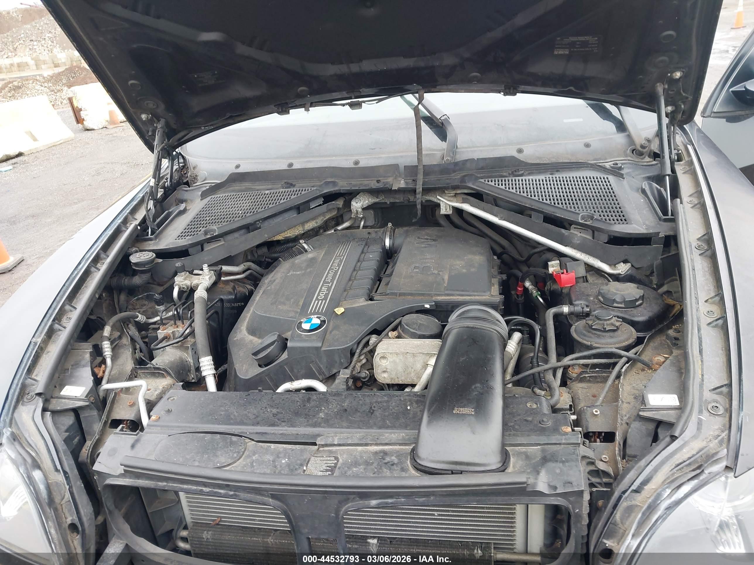 BMW X5 image 10
