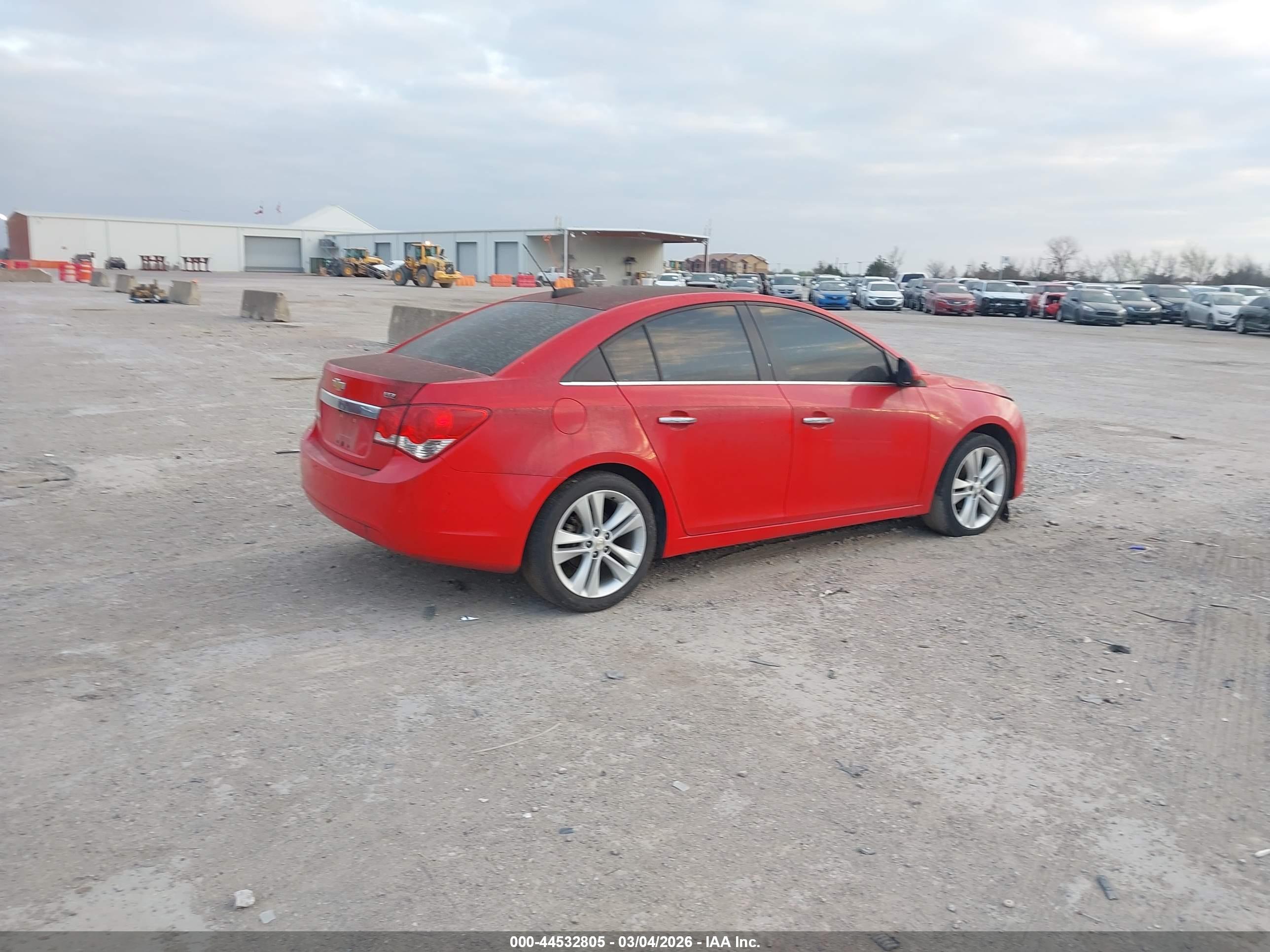 CHEVROLET CRUZE image 4