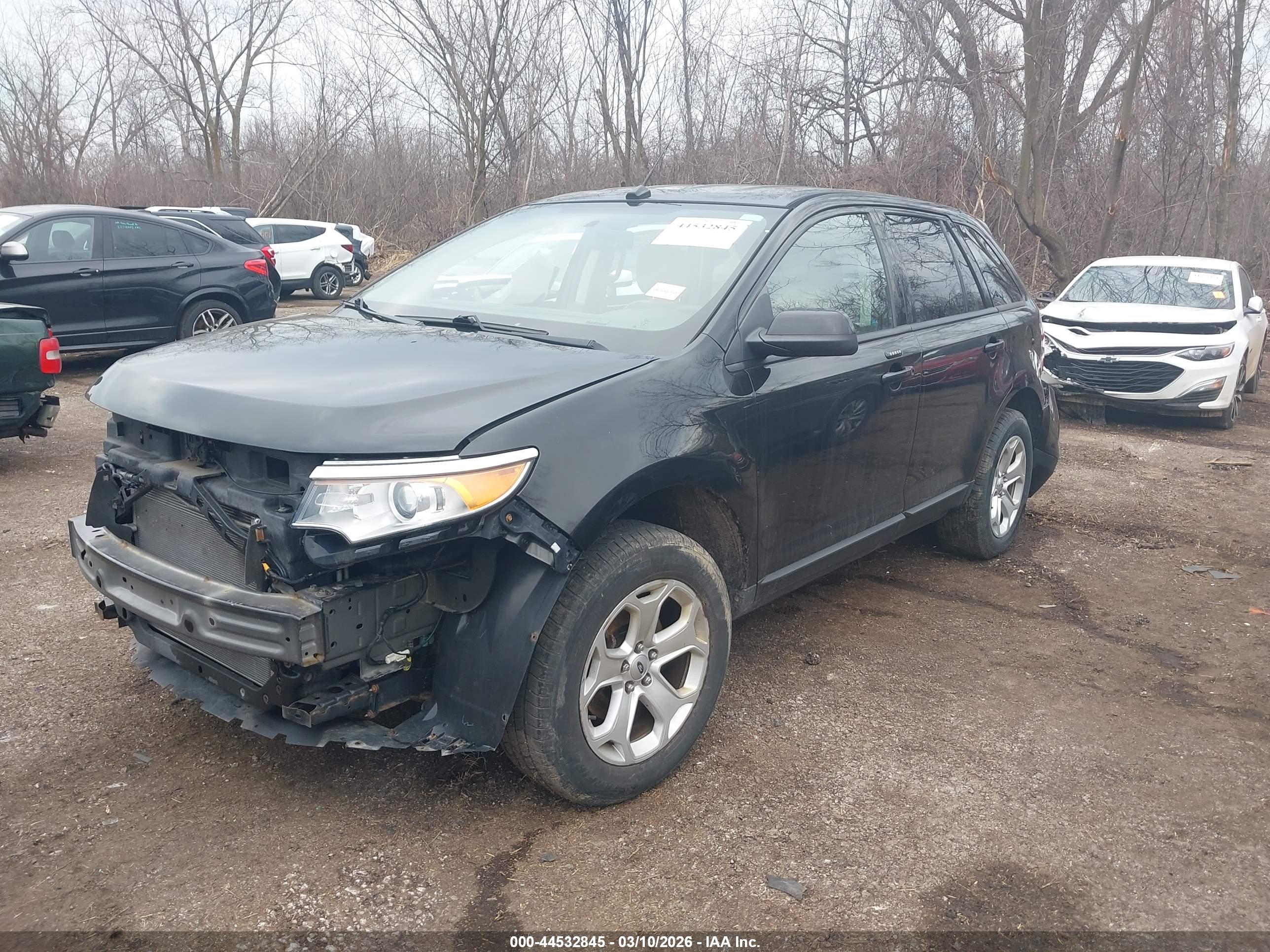 FORD EDGE image 2
