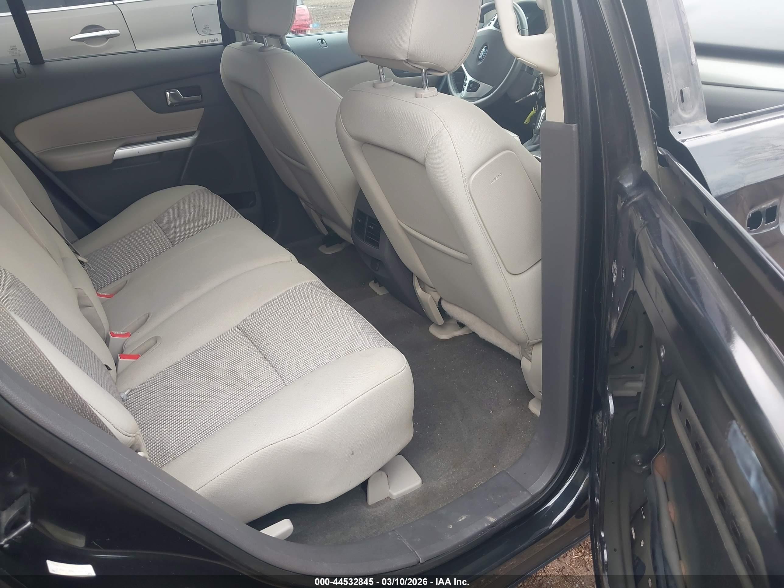 FORD EDGE image 8