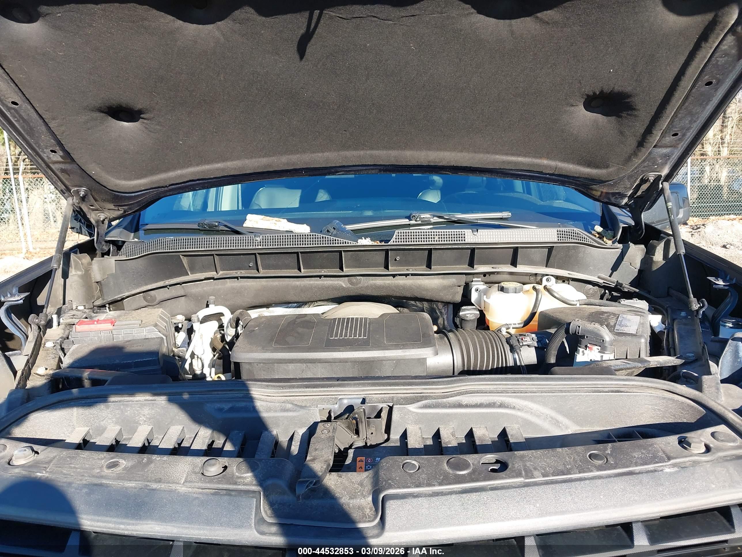 CHEVROLET SILVERADO image 10