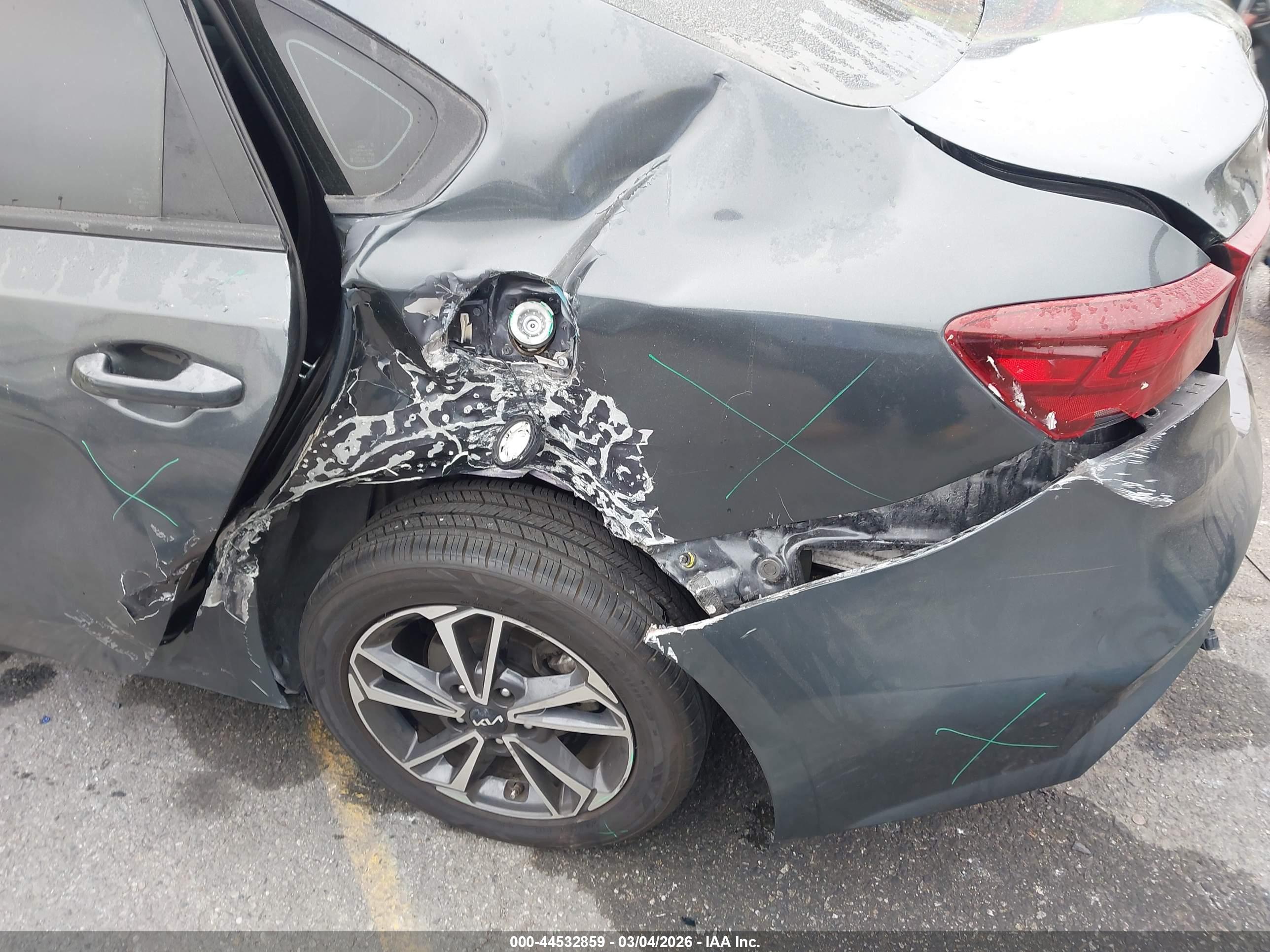 KIA FORTE image 6