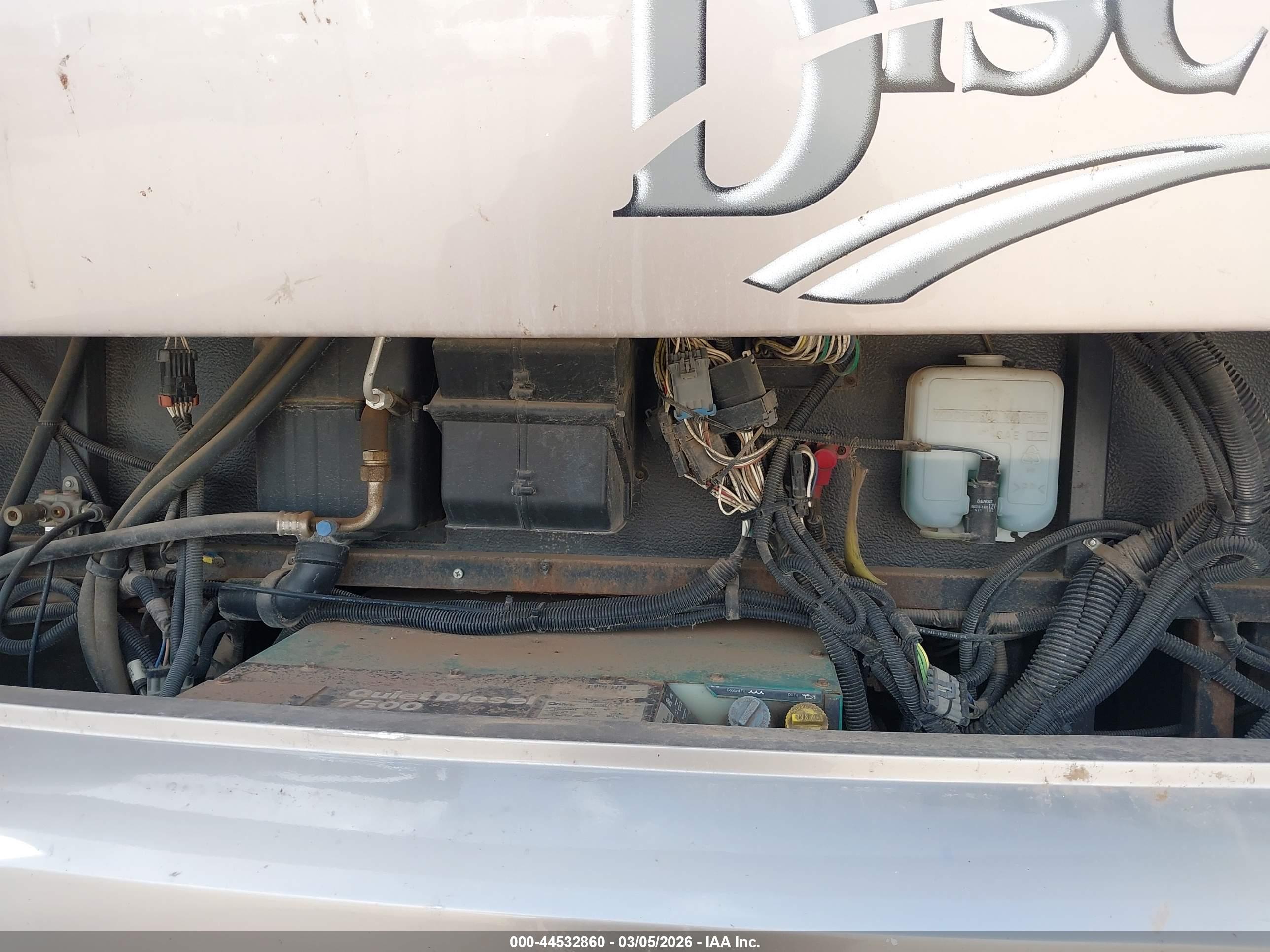 FREIGHTLINER CHASSIS image 10