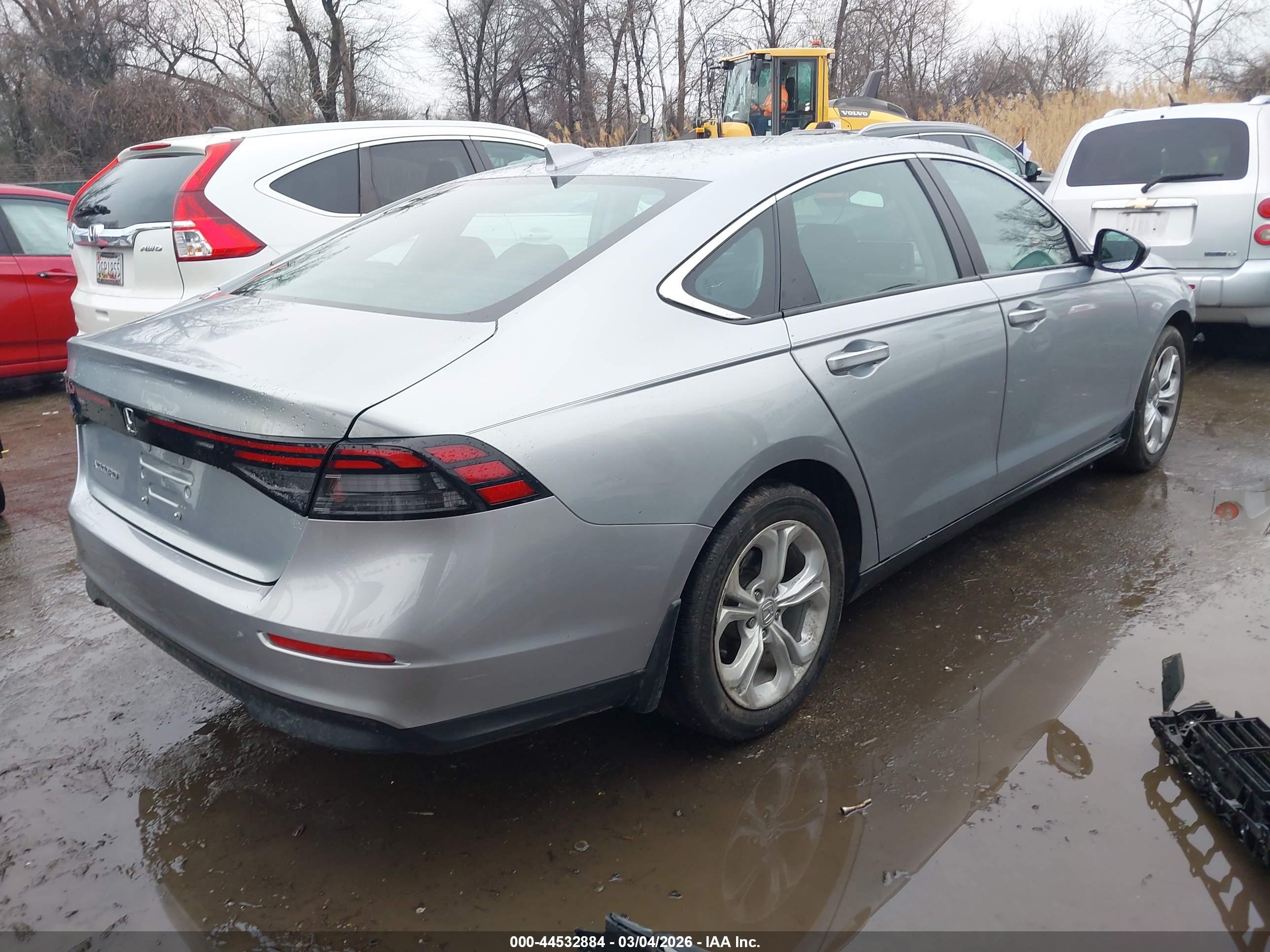 HONDA ACCORD image 4