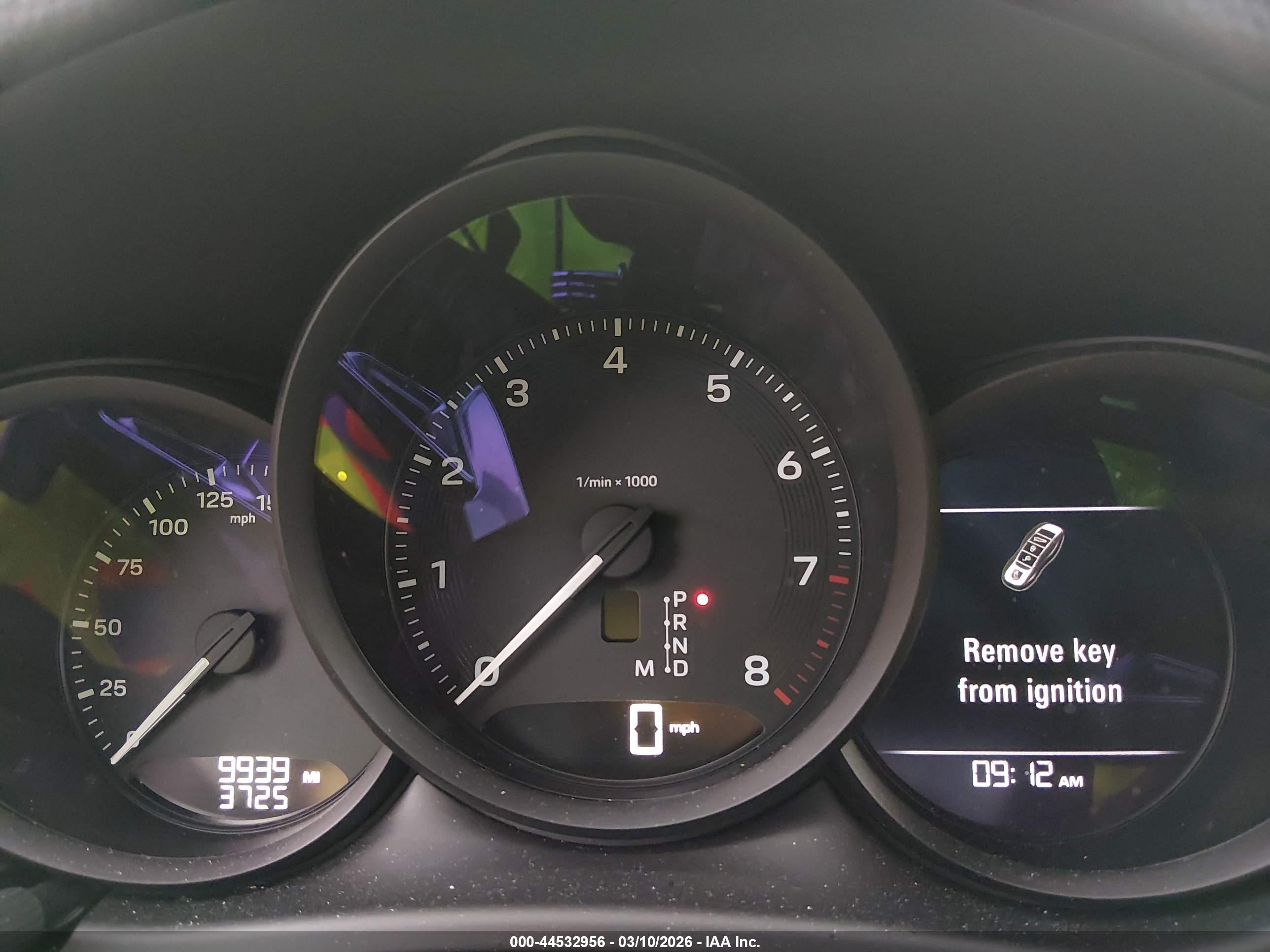 PORSCHE MACAN image 7
