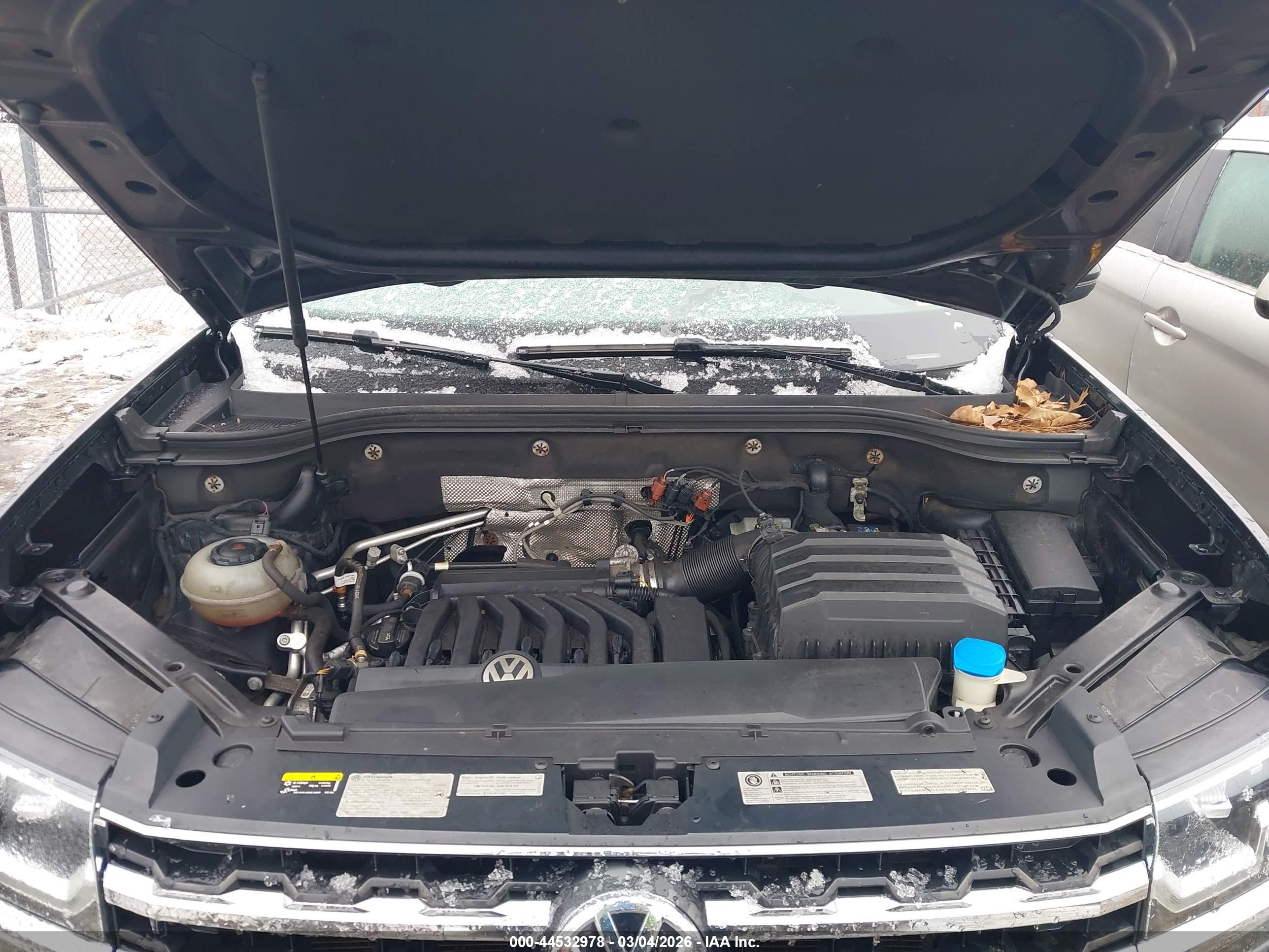 VOLKSWAGEN ATLAS image 10