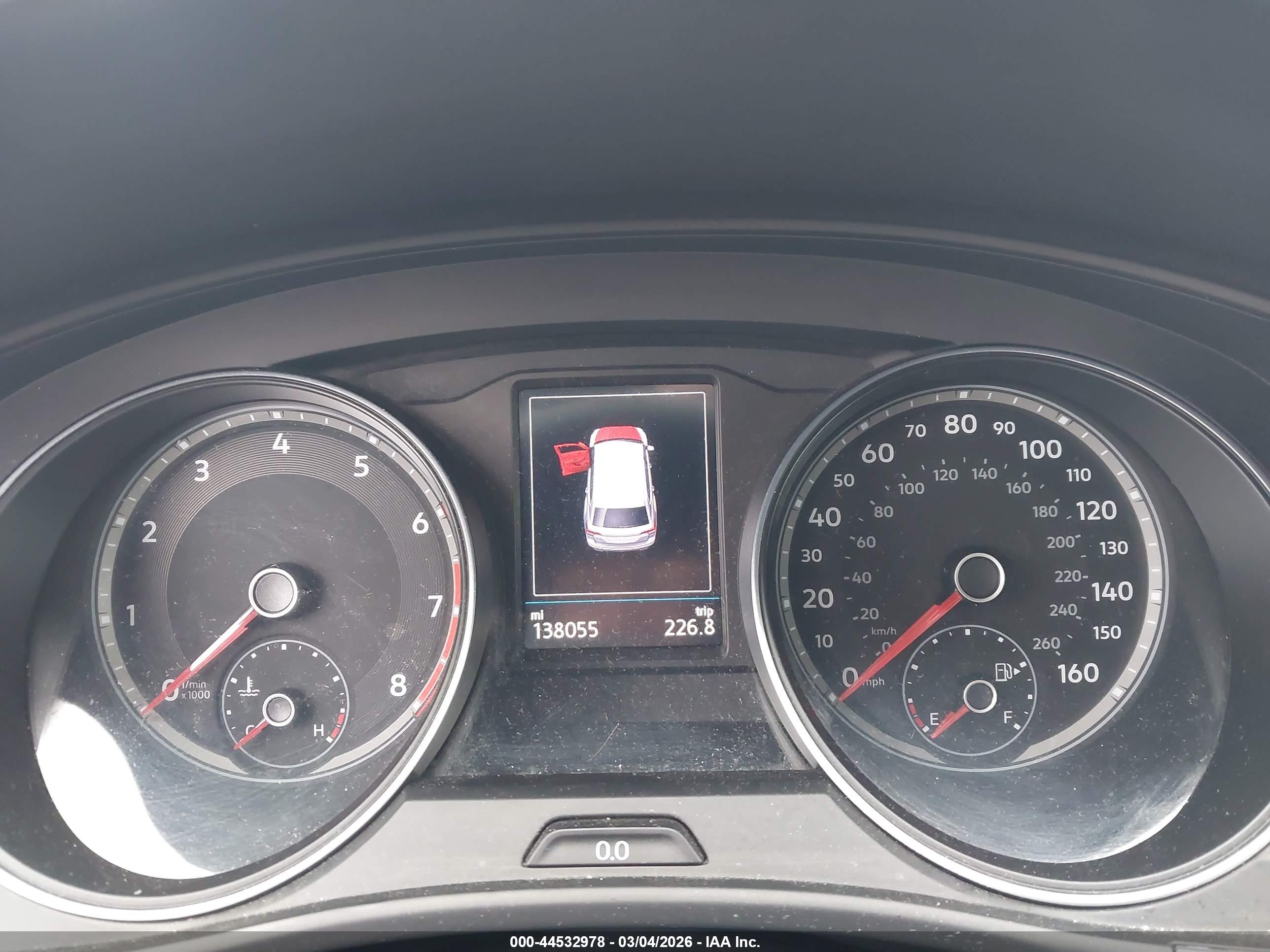 VOLKSWAGEN ATLAS image 7