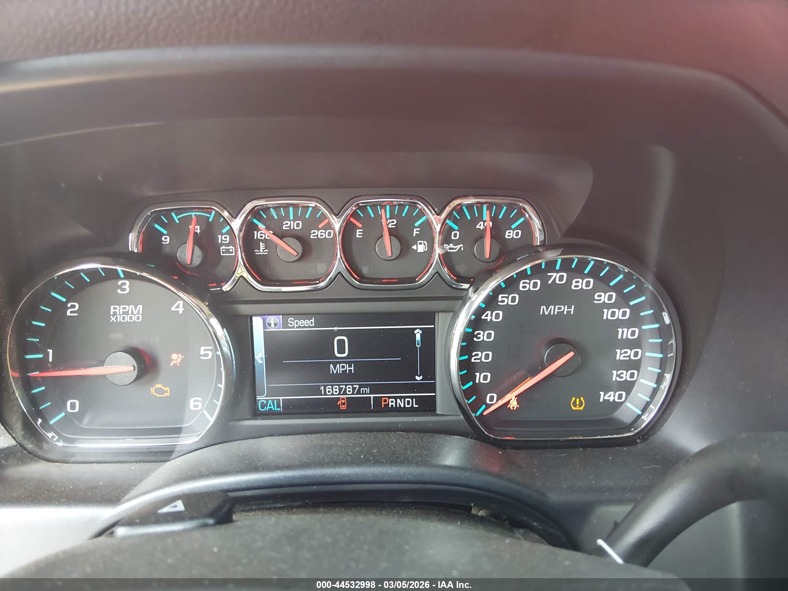 CHEVROLET SILVERADO image 7