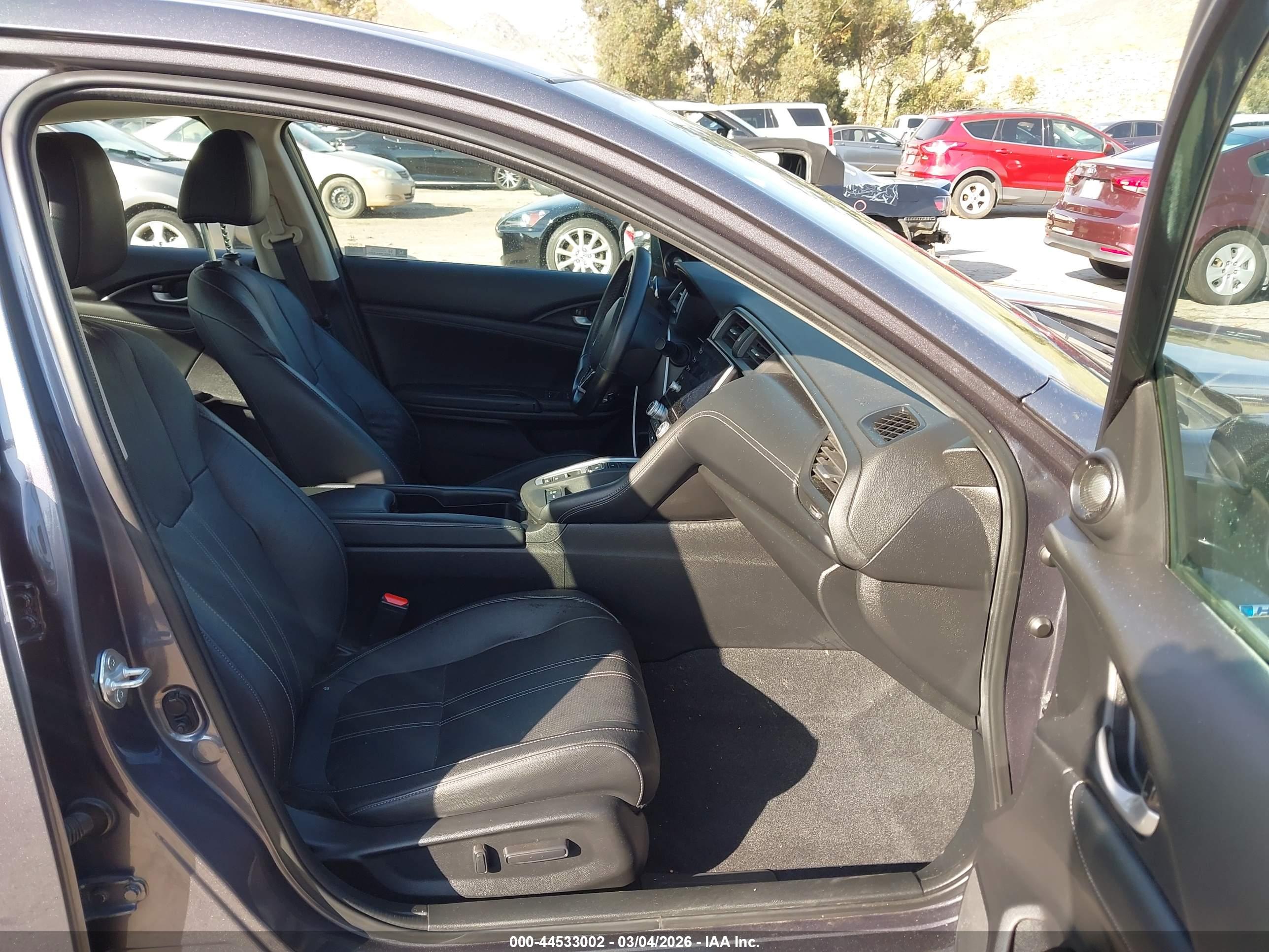HONDA INSIGHT image 5