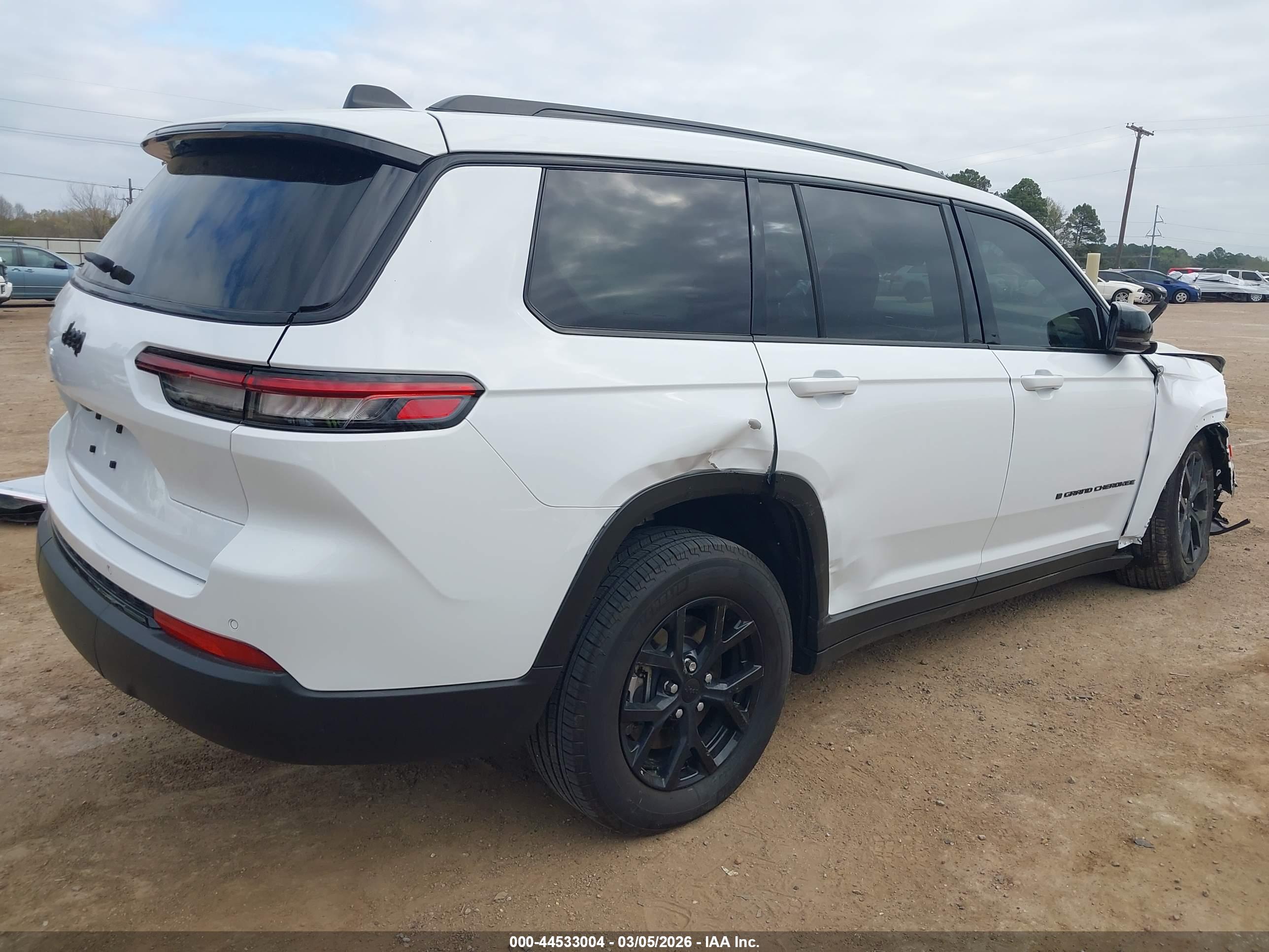 JEEP GRAND image 4