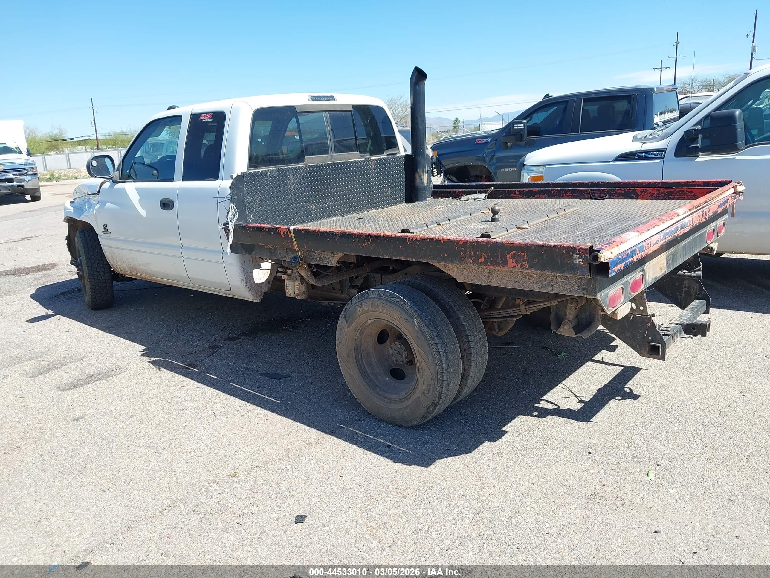 DODGE RAM image 3