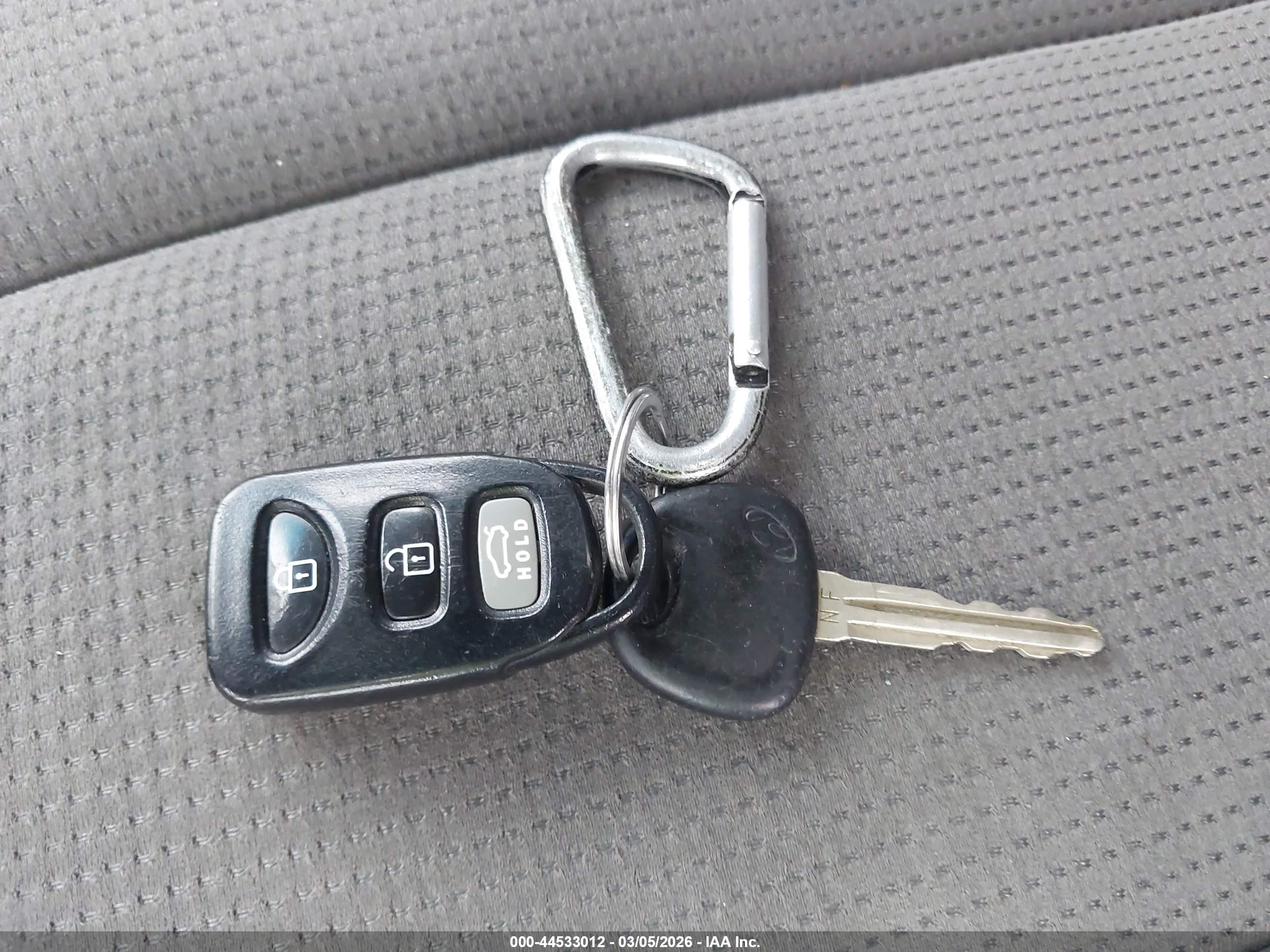 HYUNDAI SONATA image 11