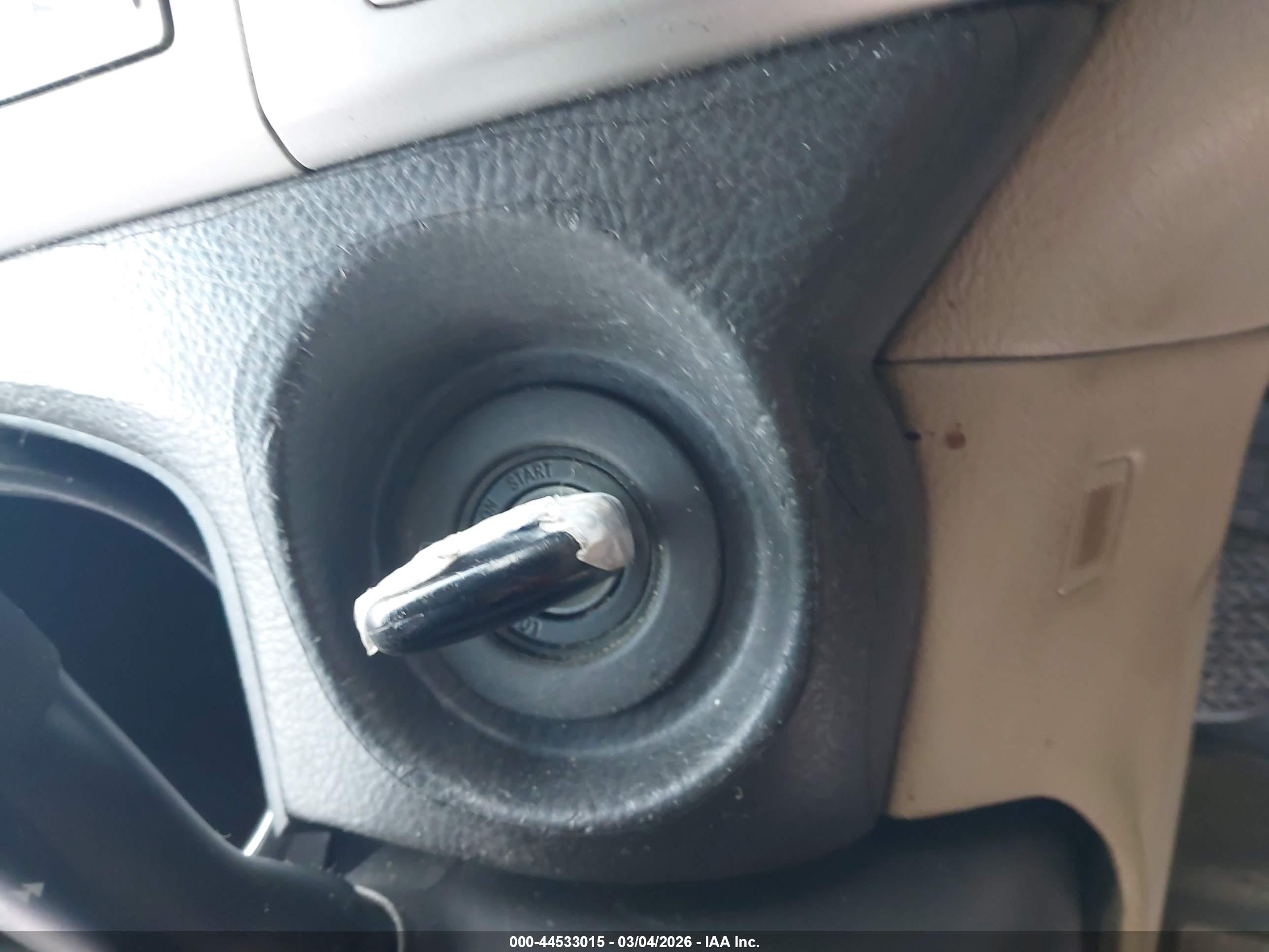 LEXUS RX image 11