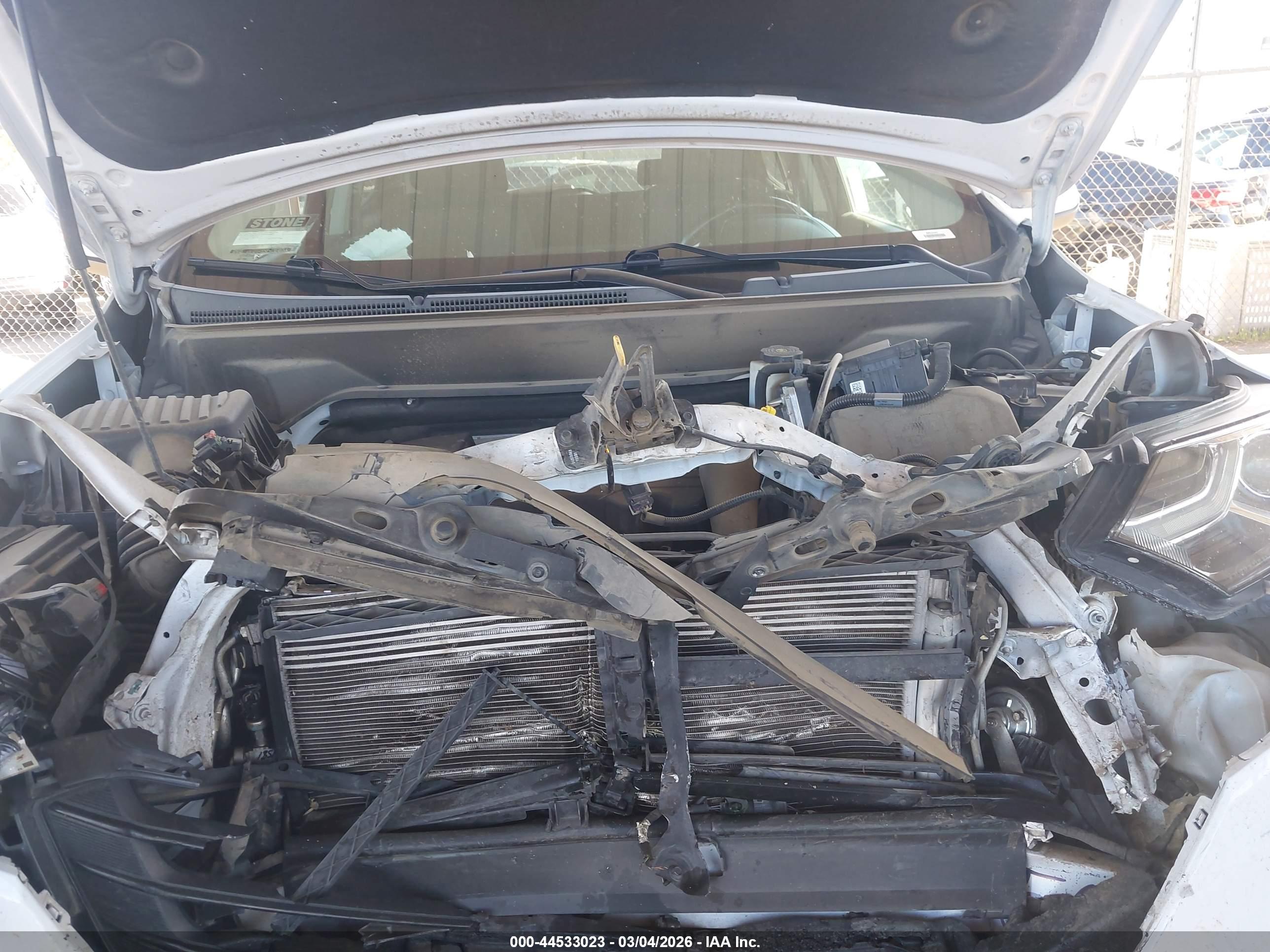CHEVROLET EQUINOX image 10