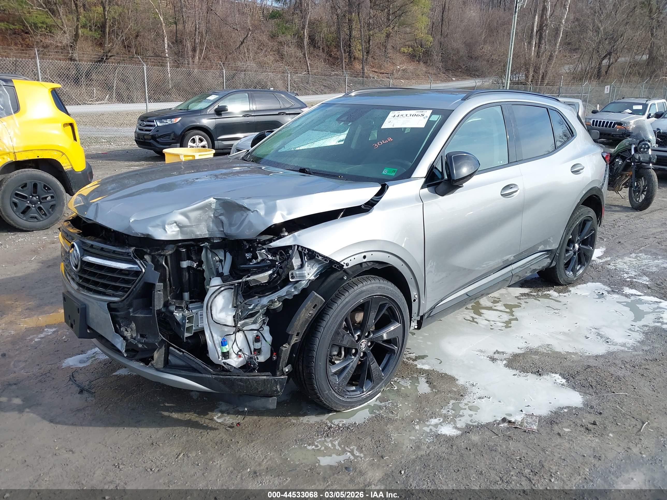 BUICK ENVISION image 2
