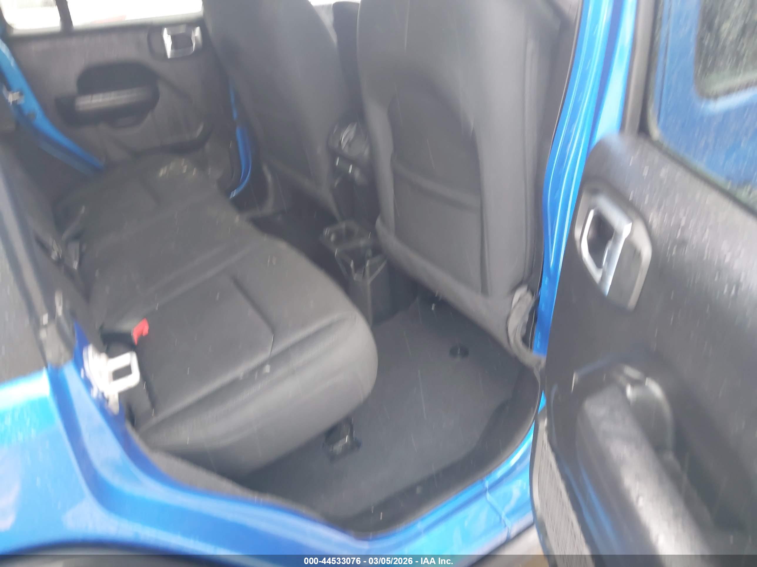 JEEP WRANGLER image 8