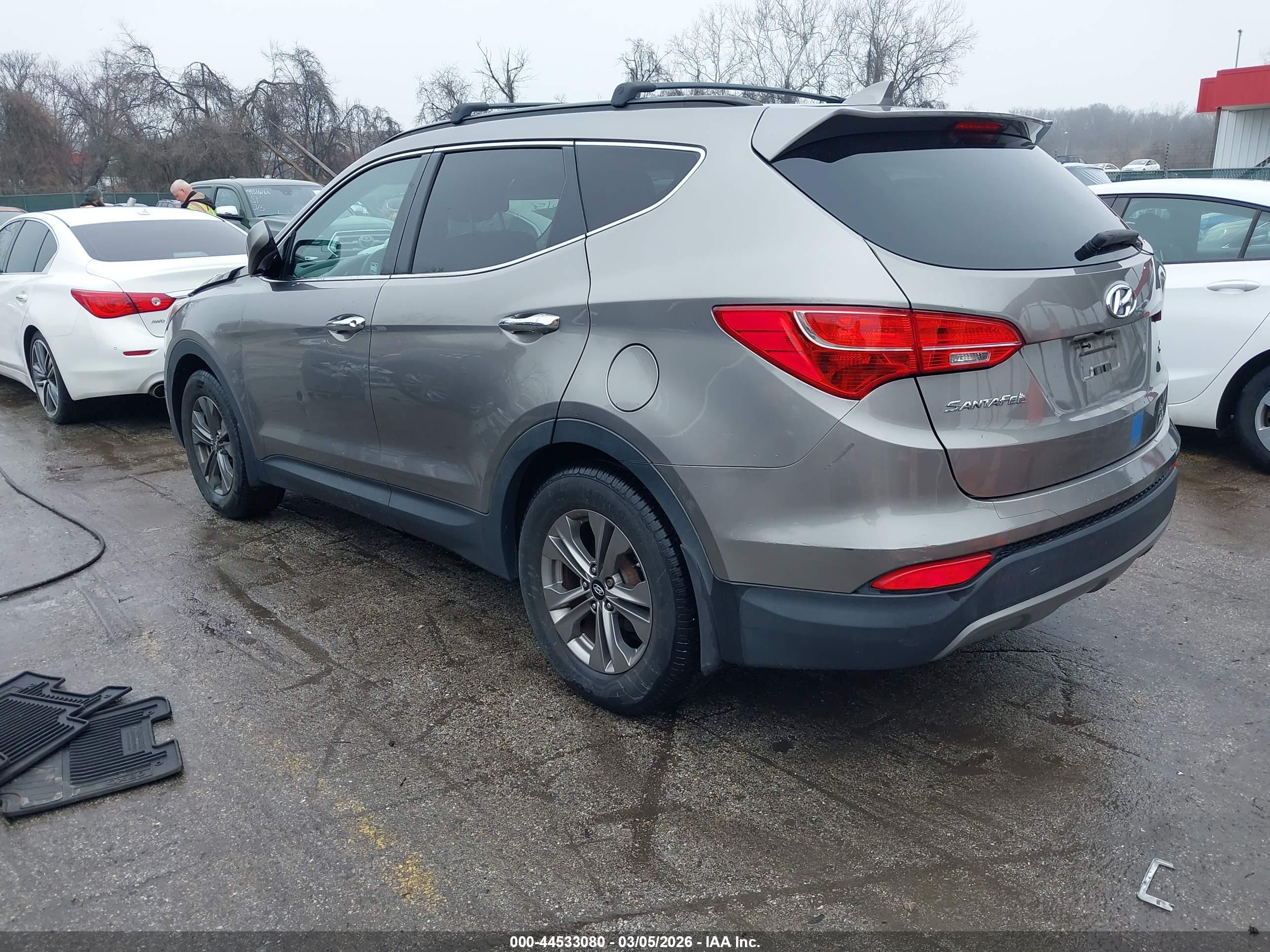 HYUNDAI SANTA image 3