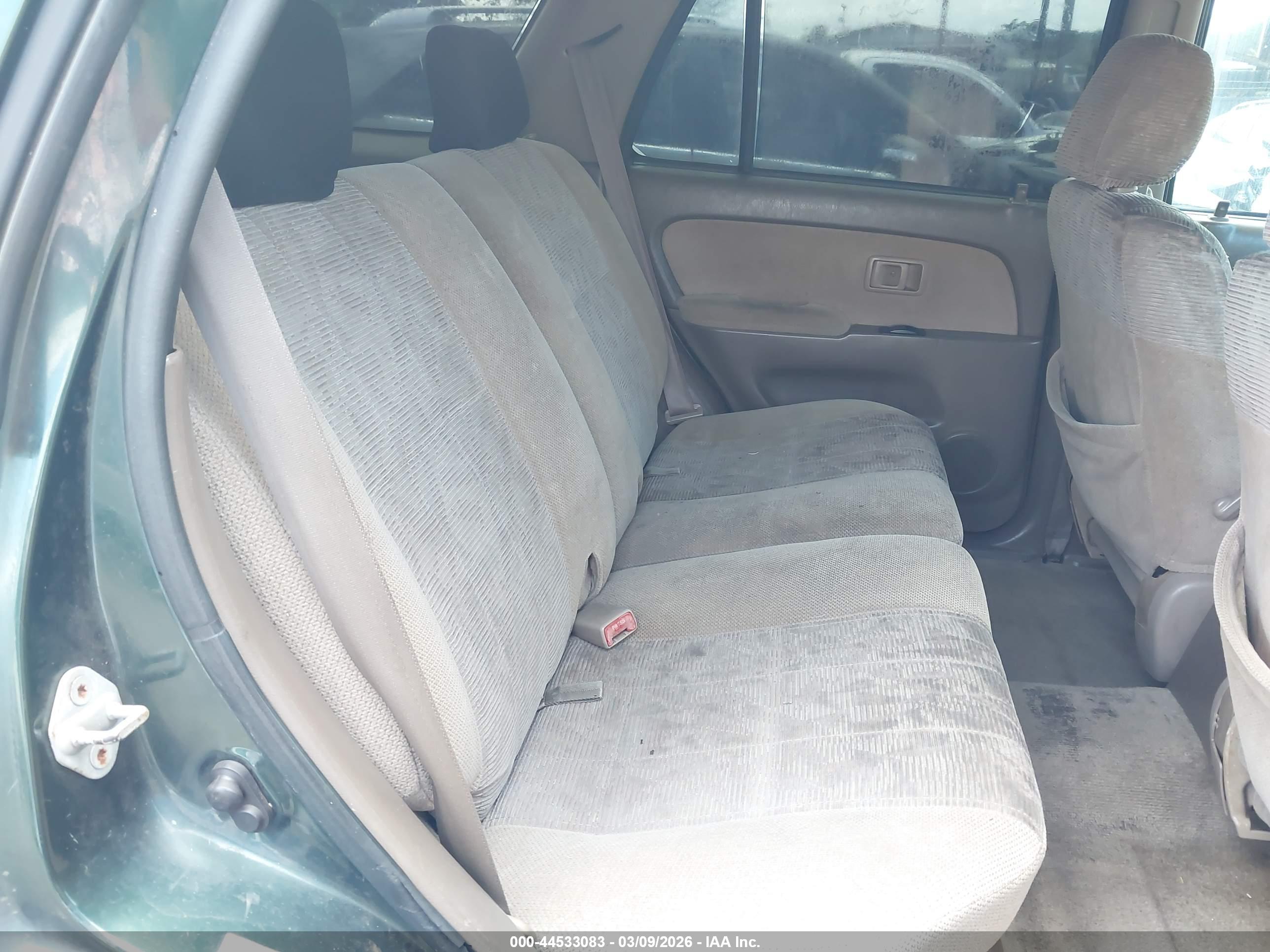 TOYOTA 4RUNNER image 8