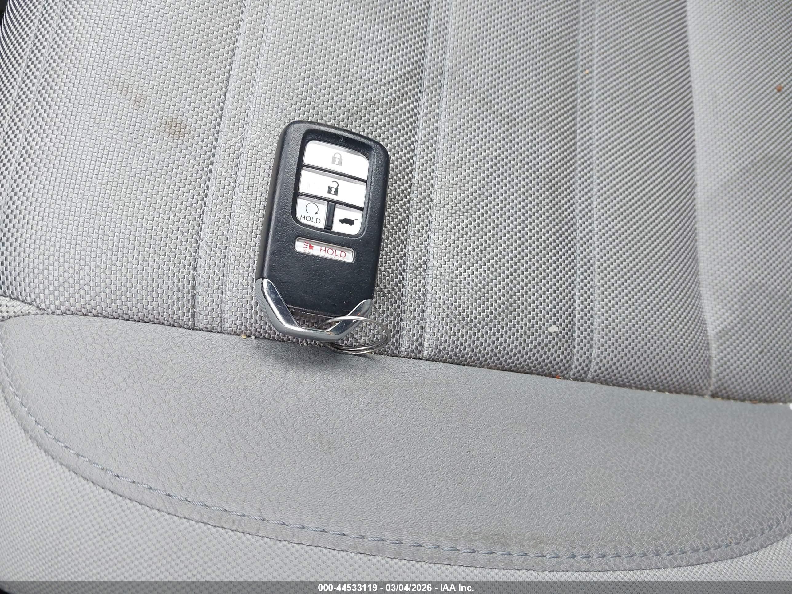 HONDA CR-V image 11
