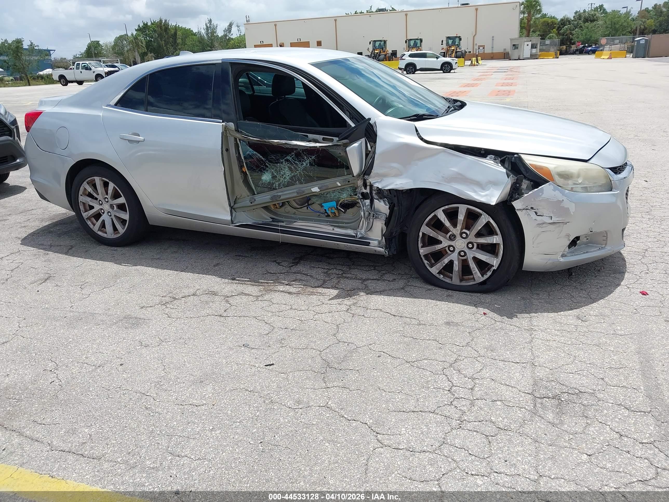 CHEVROLET MALIBU image 6