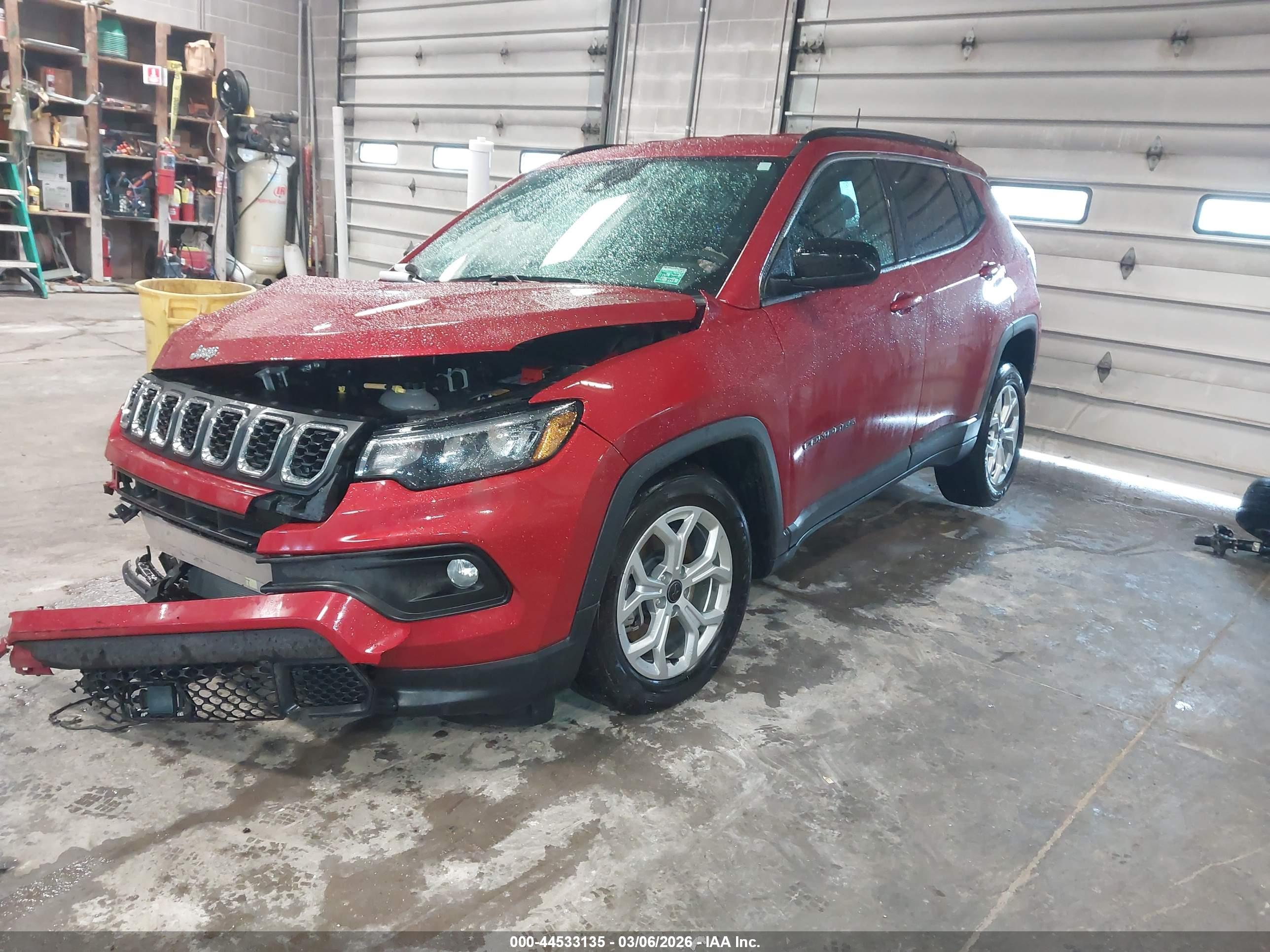 JEEP COMPASS image 2