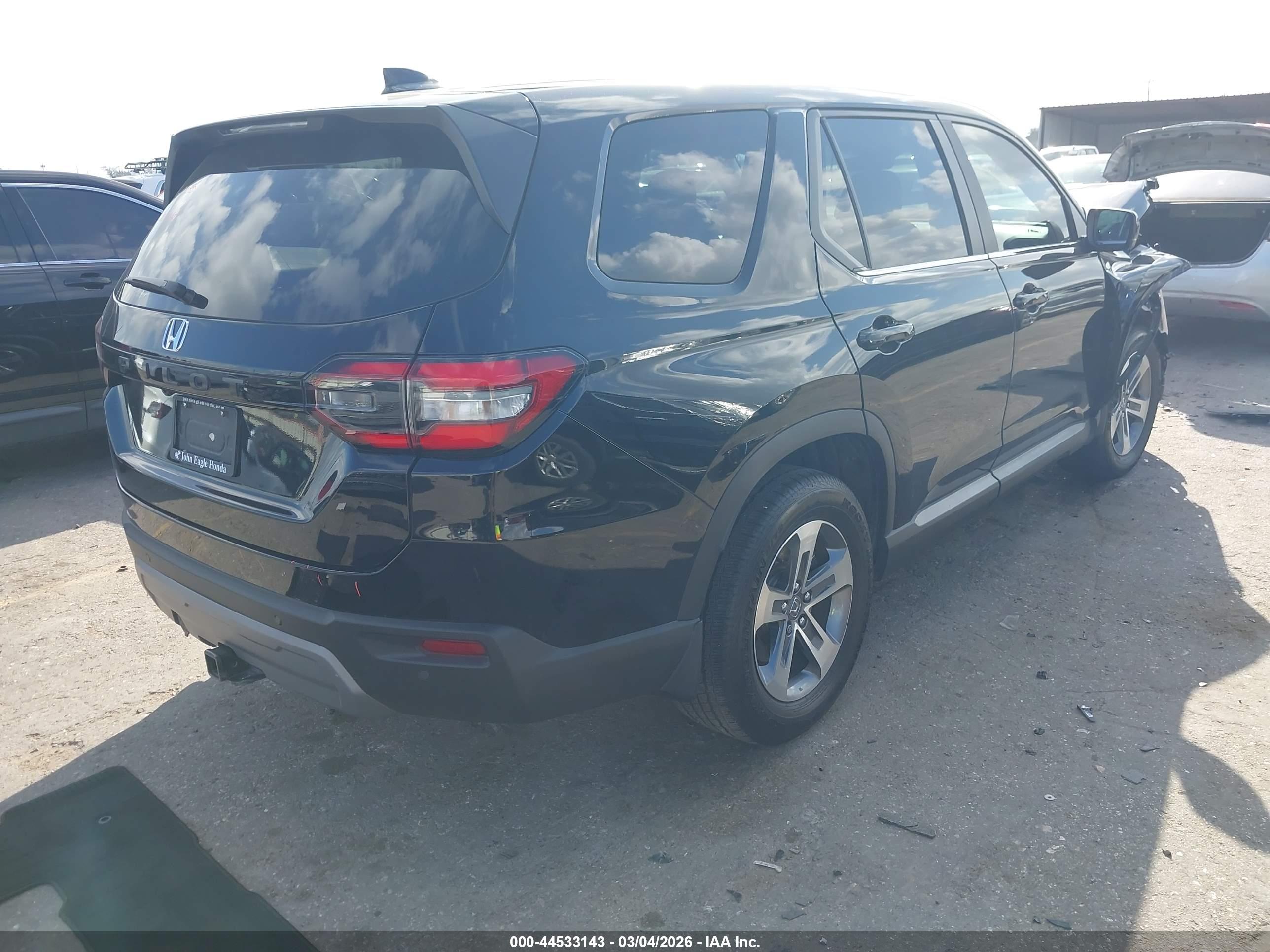 HONDA PILOT image 4