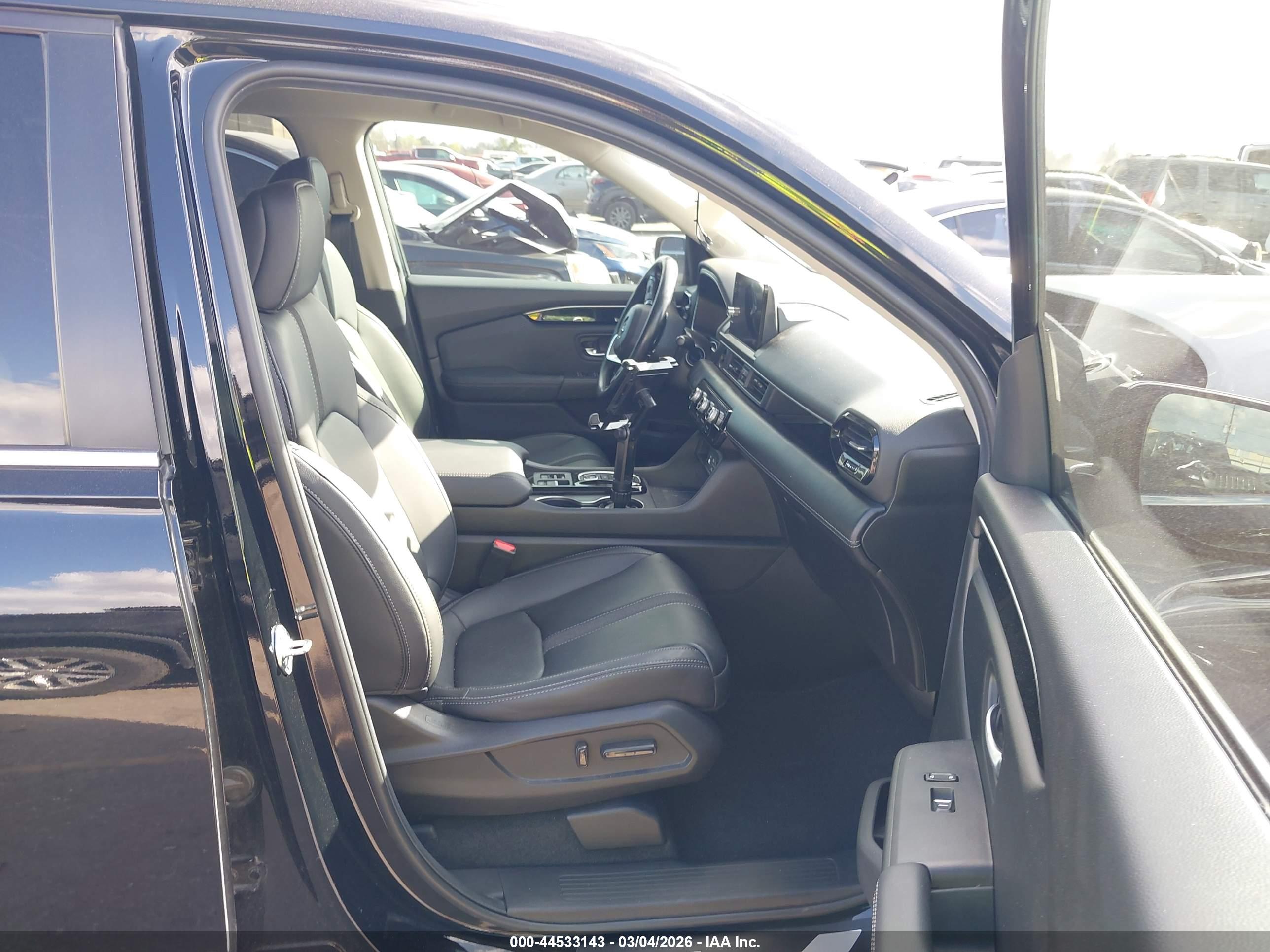 HONDA PILOT image 5