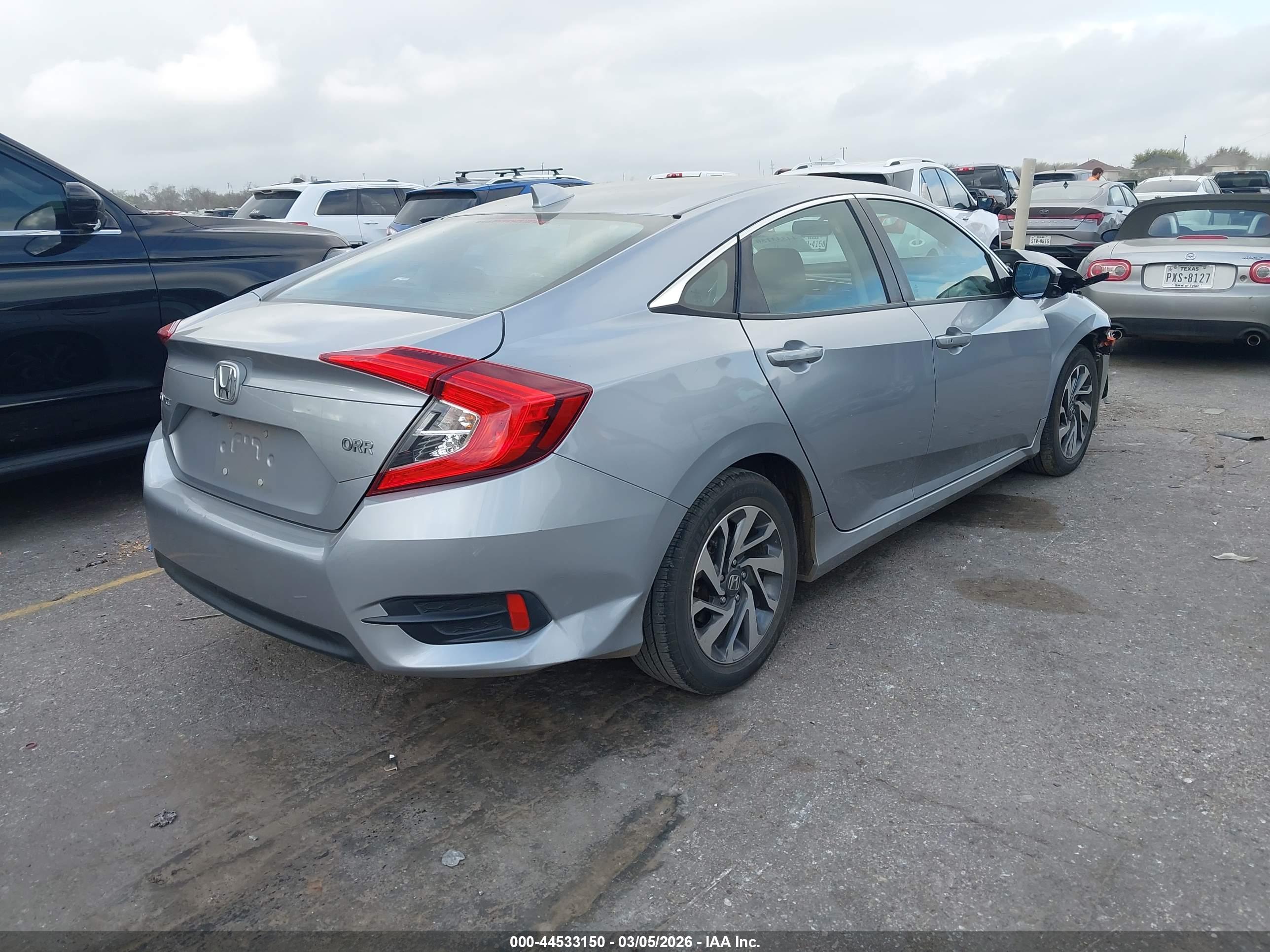 HONDA CIVIC image 4