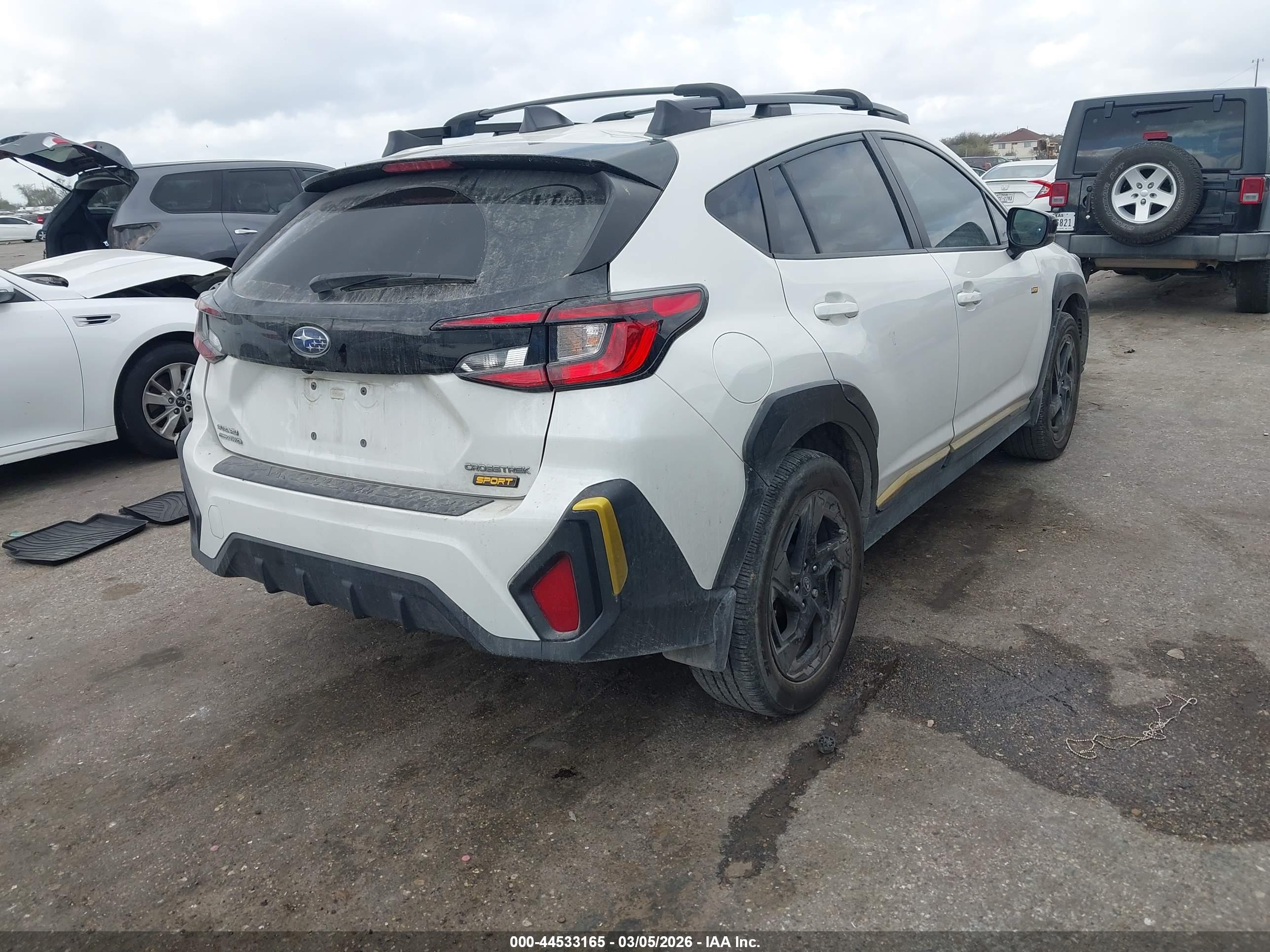 SUBARU CROSSTREK image 4
