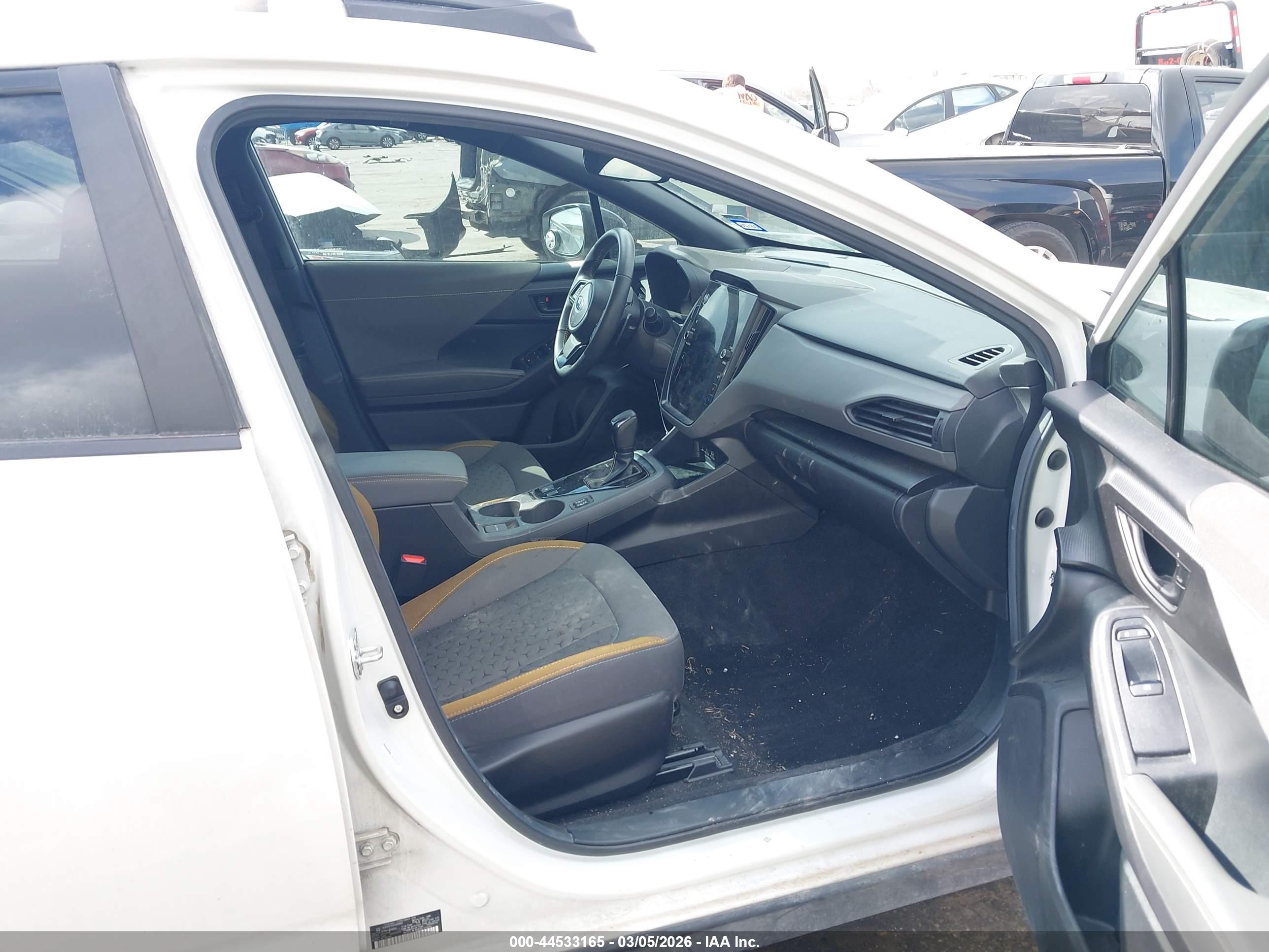 SUBARU CROSSTREK image 5
