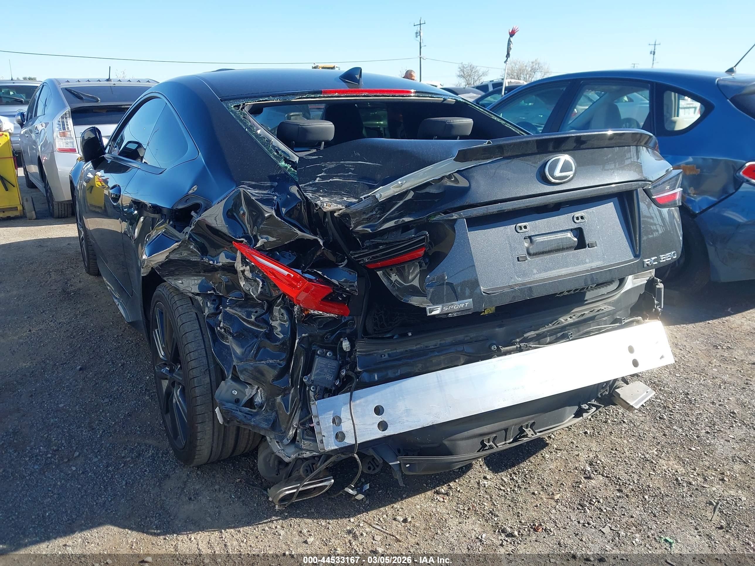 LEXUS RC image 6