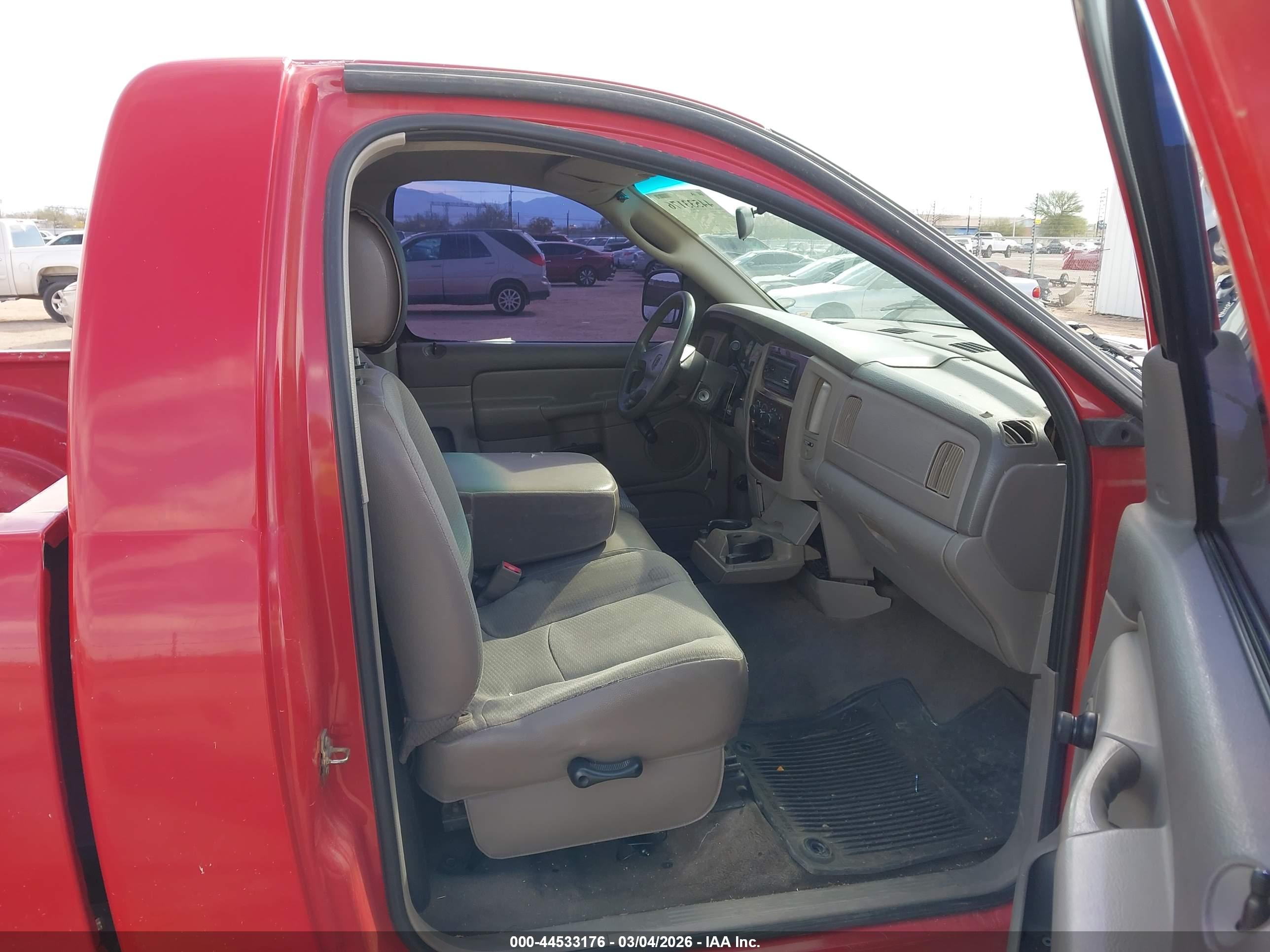 DODGE RAM image 5
