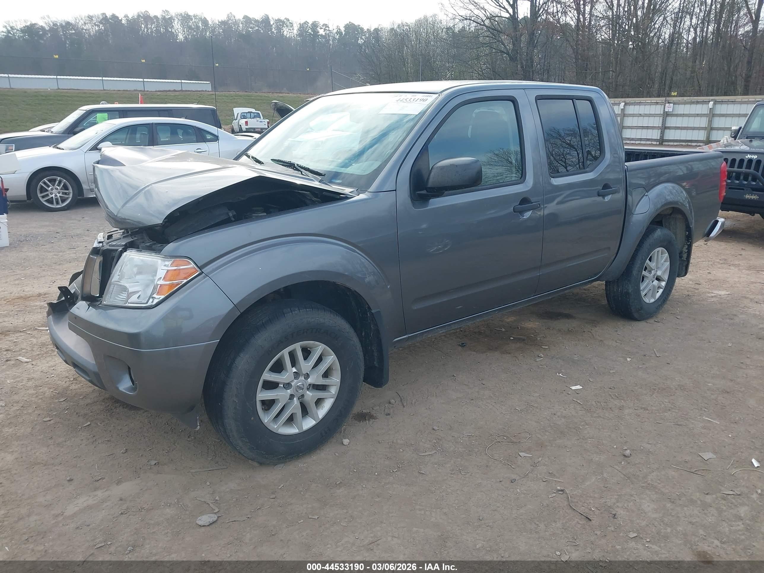 NISSAN FRONTIER image 2