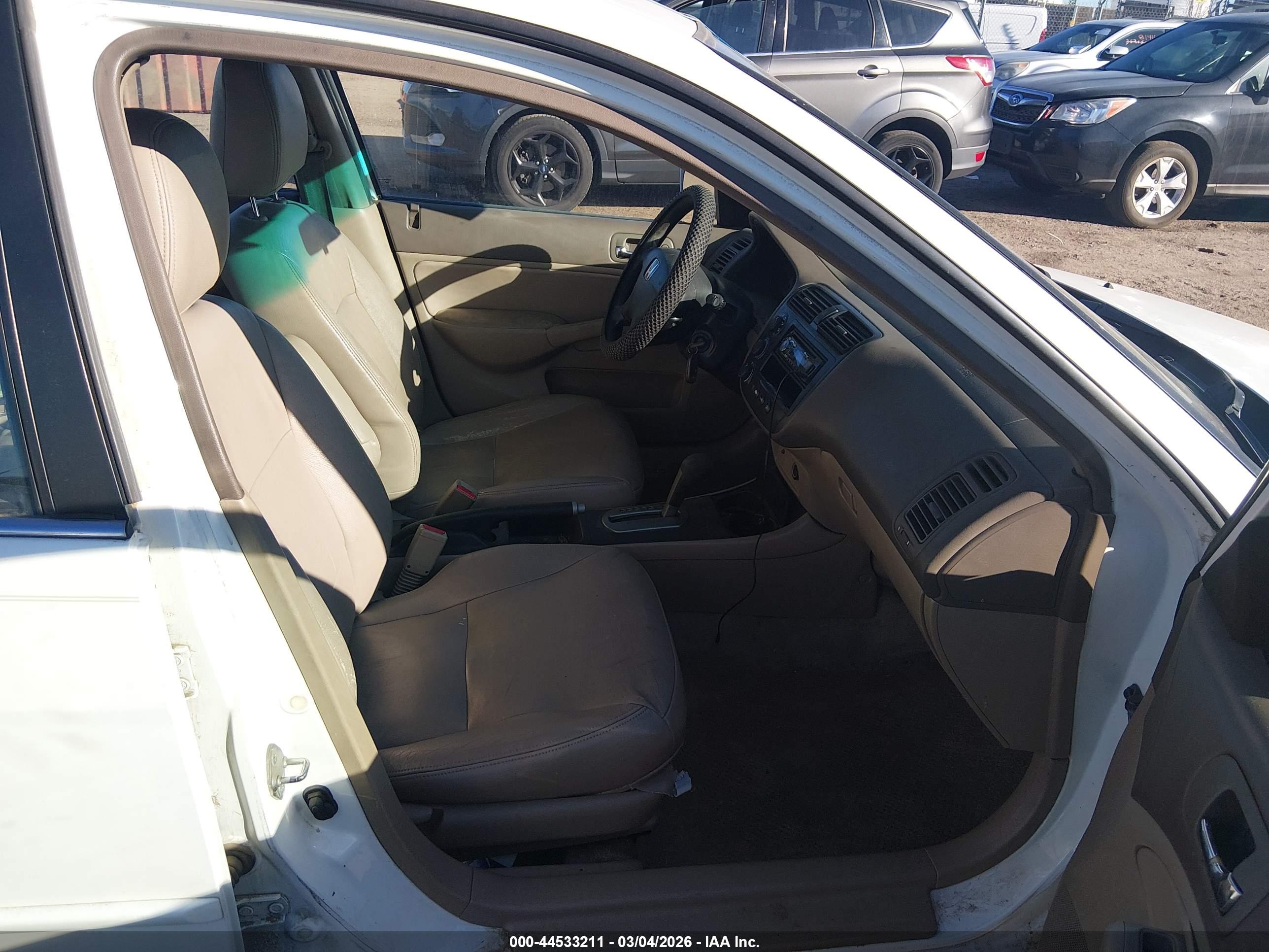 HONDA CIVIC image 5