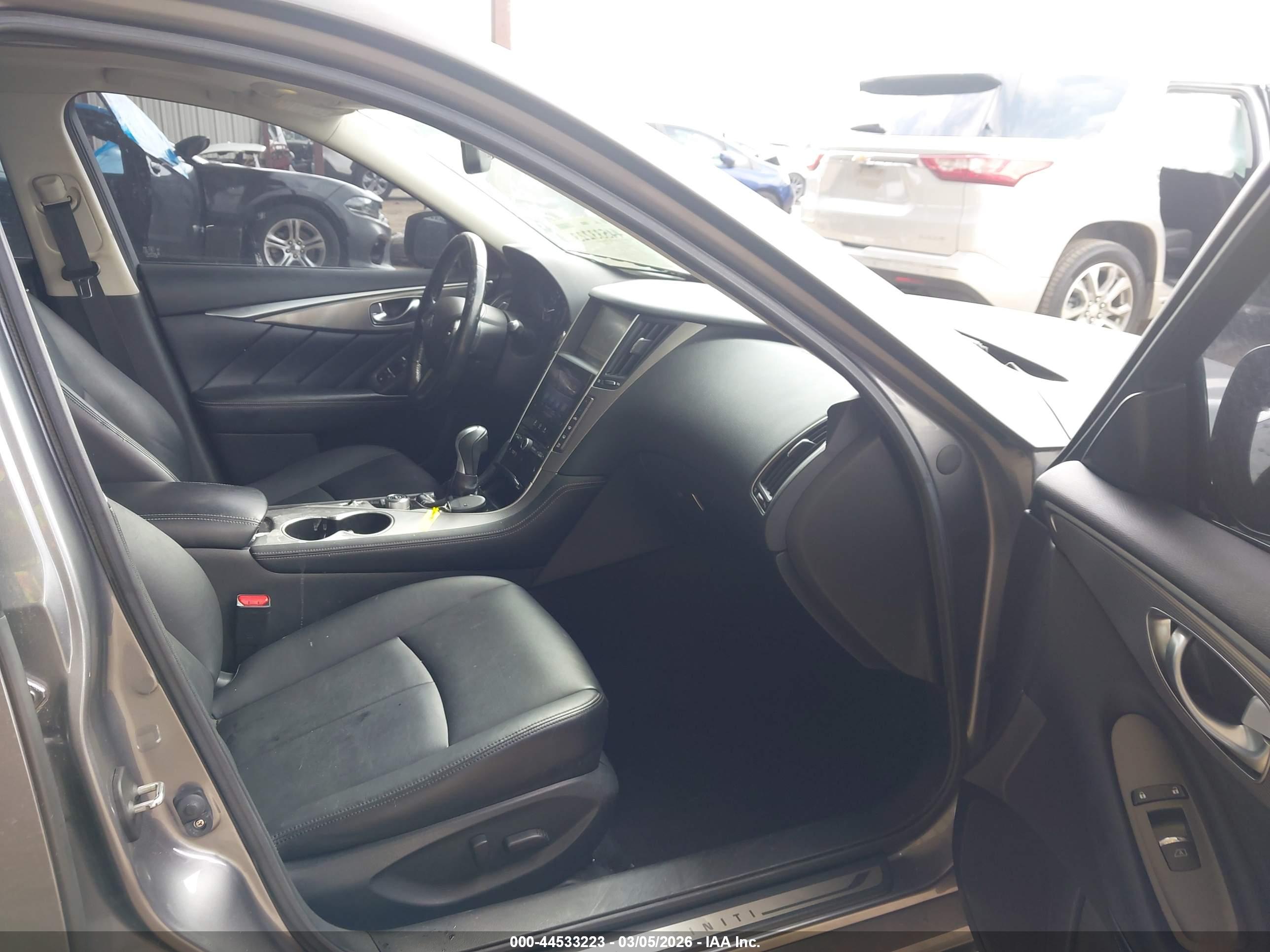 INFINITI Q50 image 5
