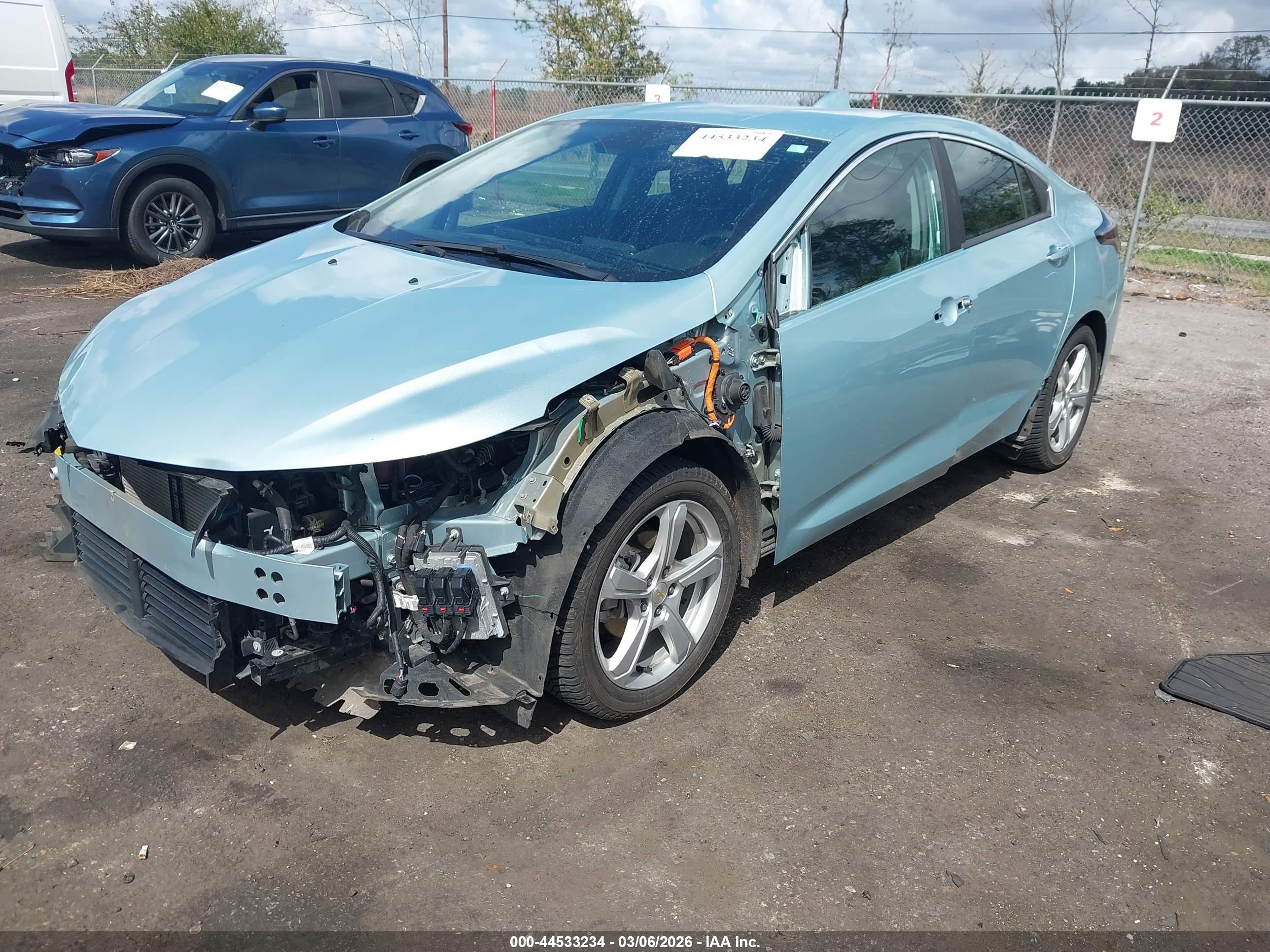 CHEVROLET VOLT image 2