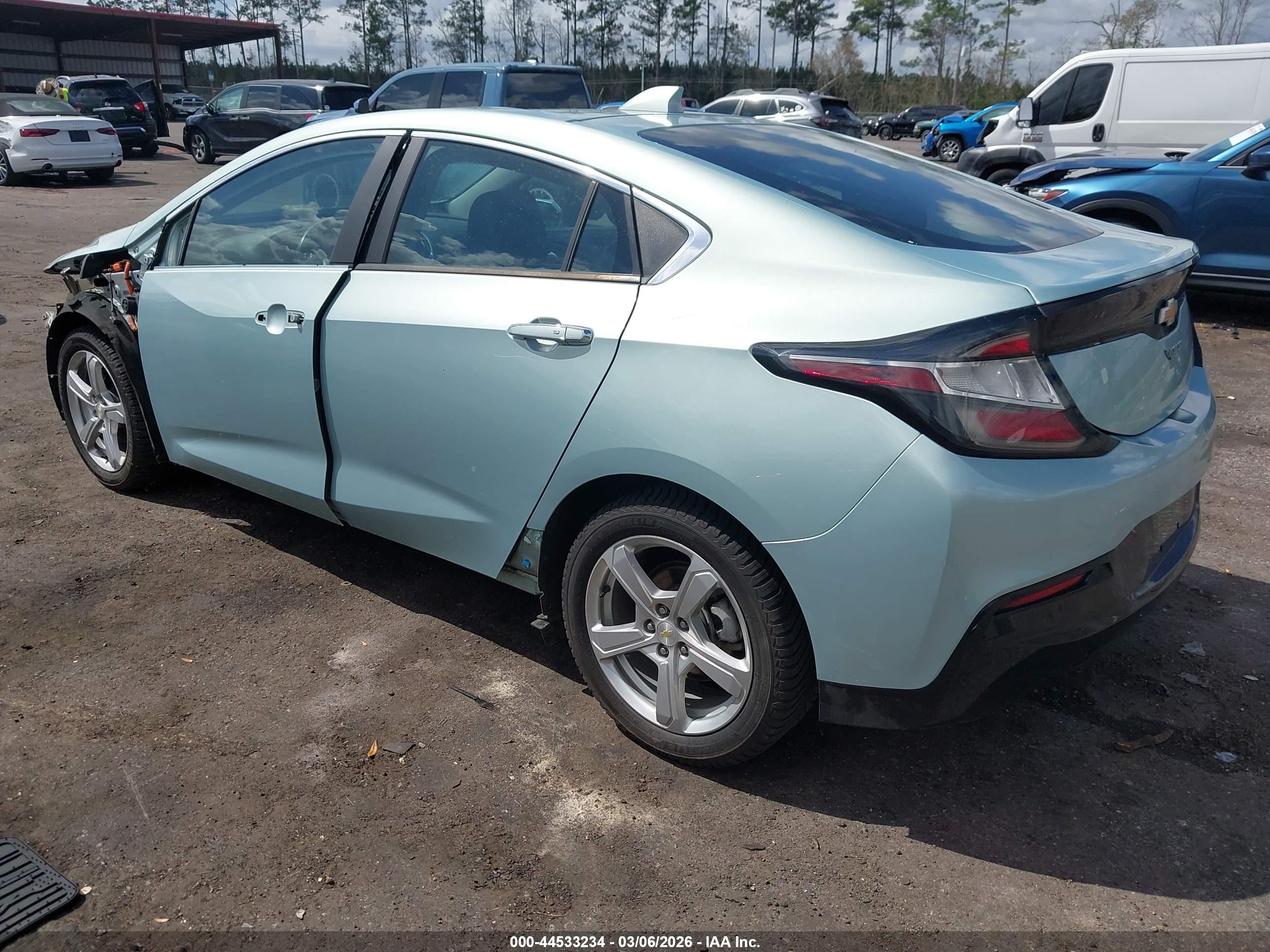 CHEVROLET VOLT image 3