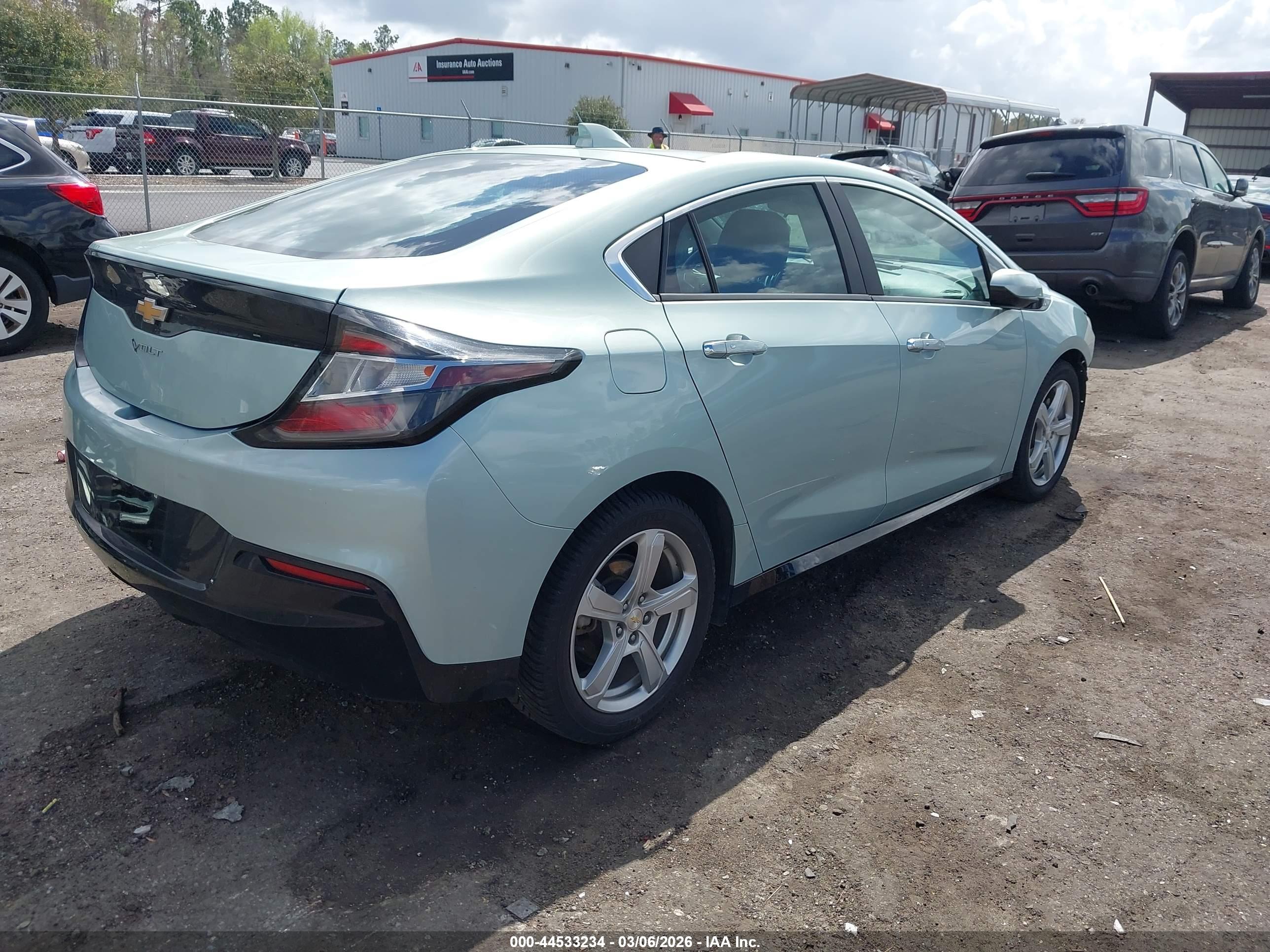 CHEVROLET VOLT image 4