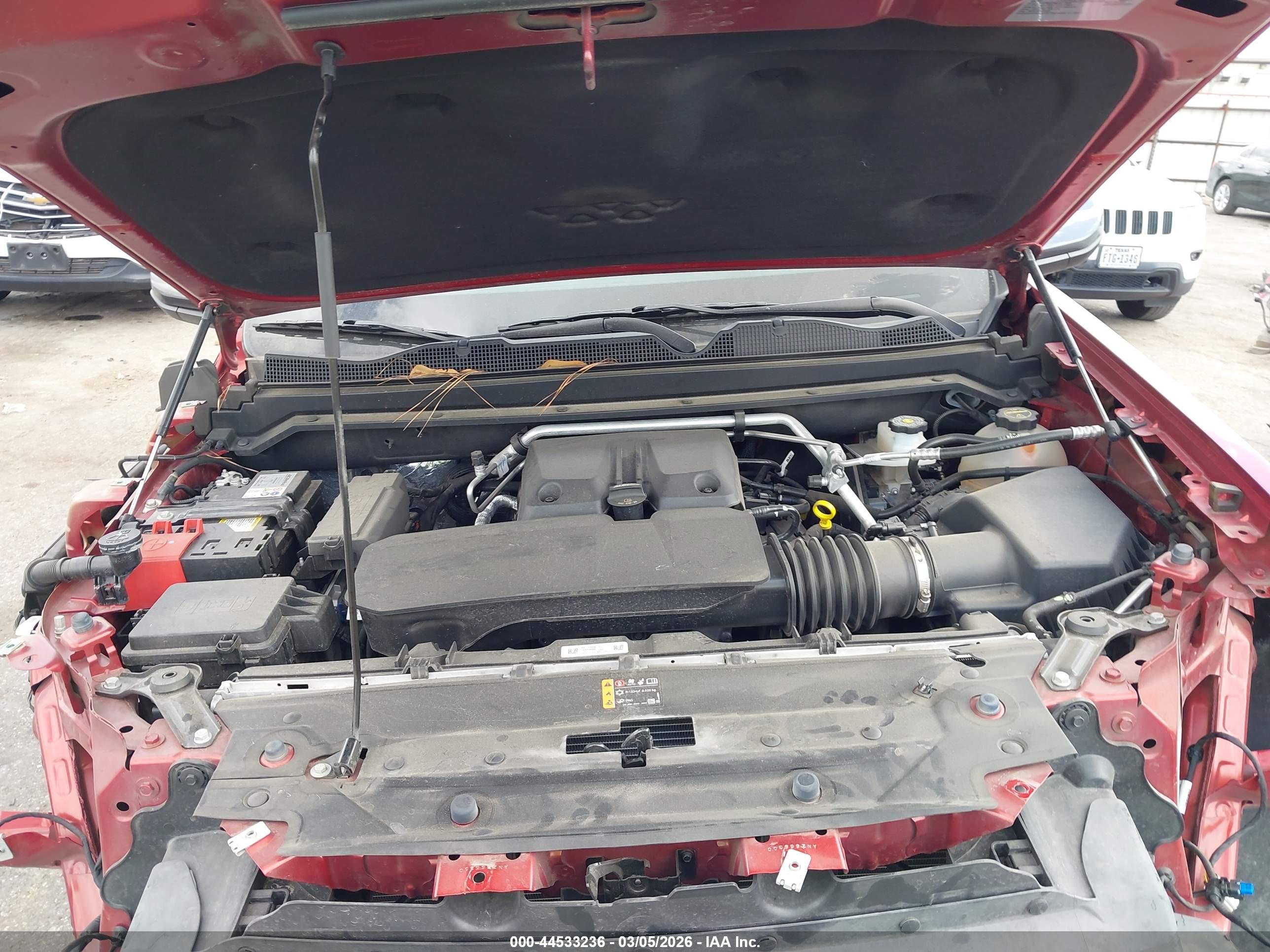 CHEVROLET COLORADO image 10