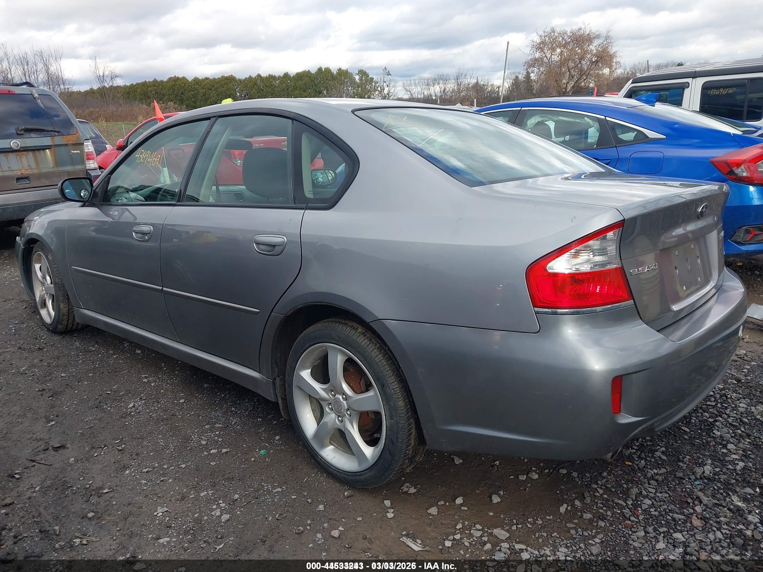 SUBARU LEGACY image 3